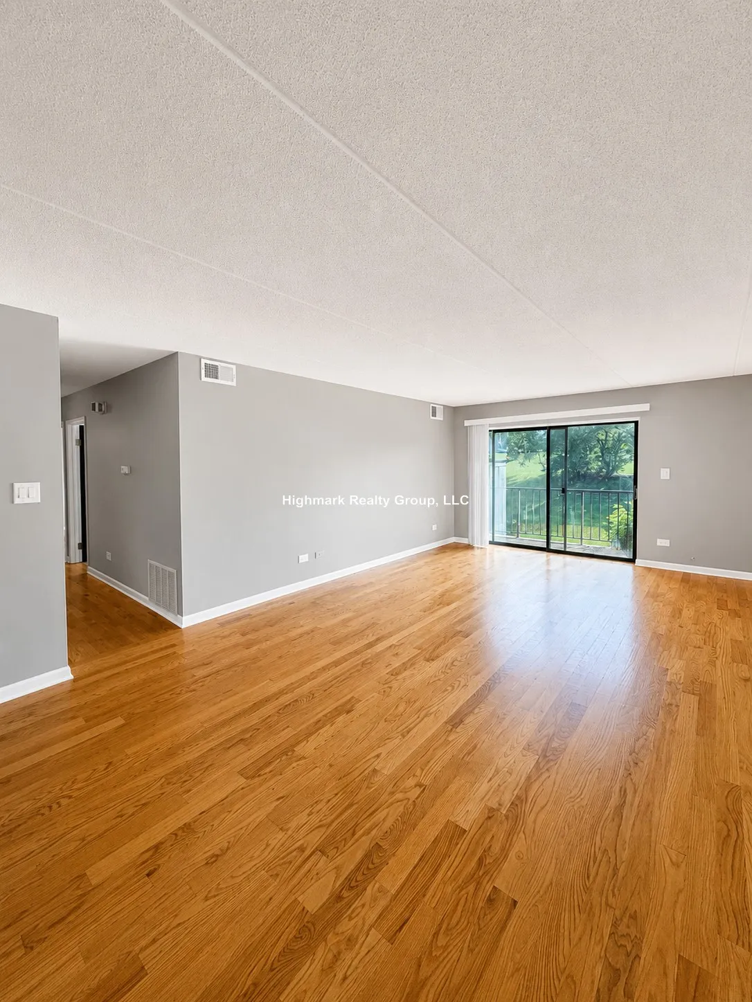 525 N Quentin Rd, , 60067, USA 60067-unit#216-Palatine-IL