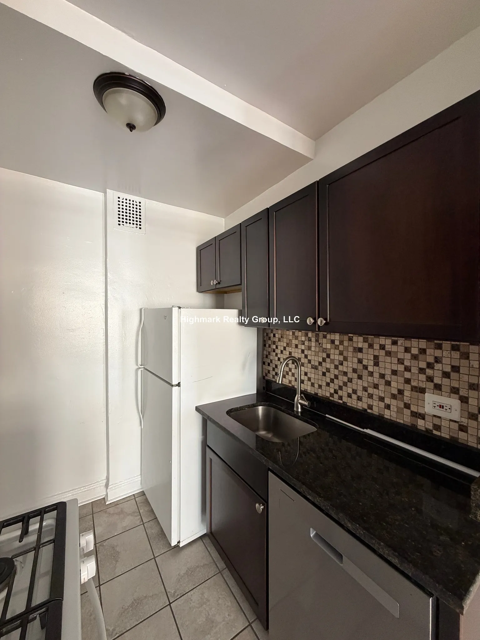 1375 W Estes Ave, , 60626, USA 60626-unit#2F-Chicago-IL