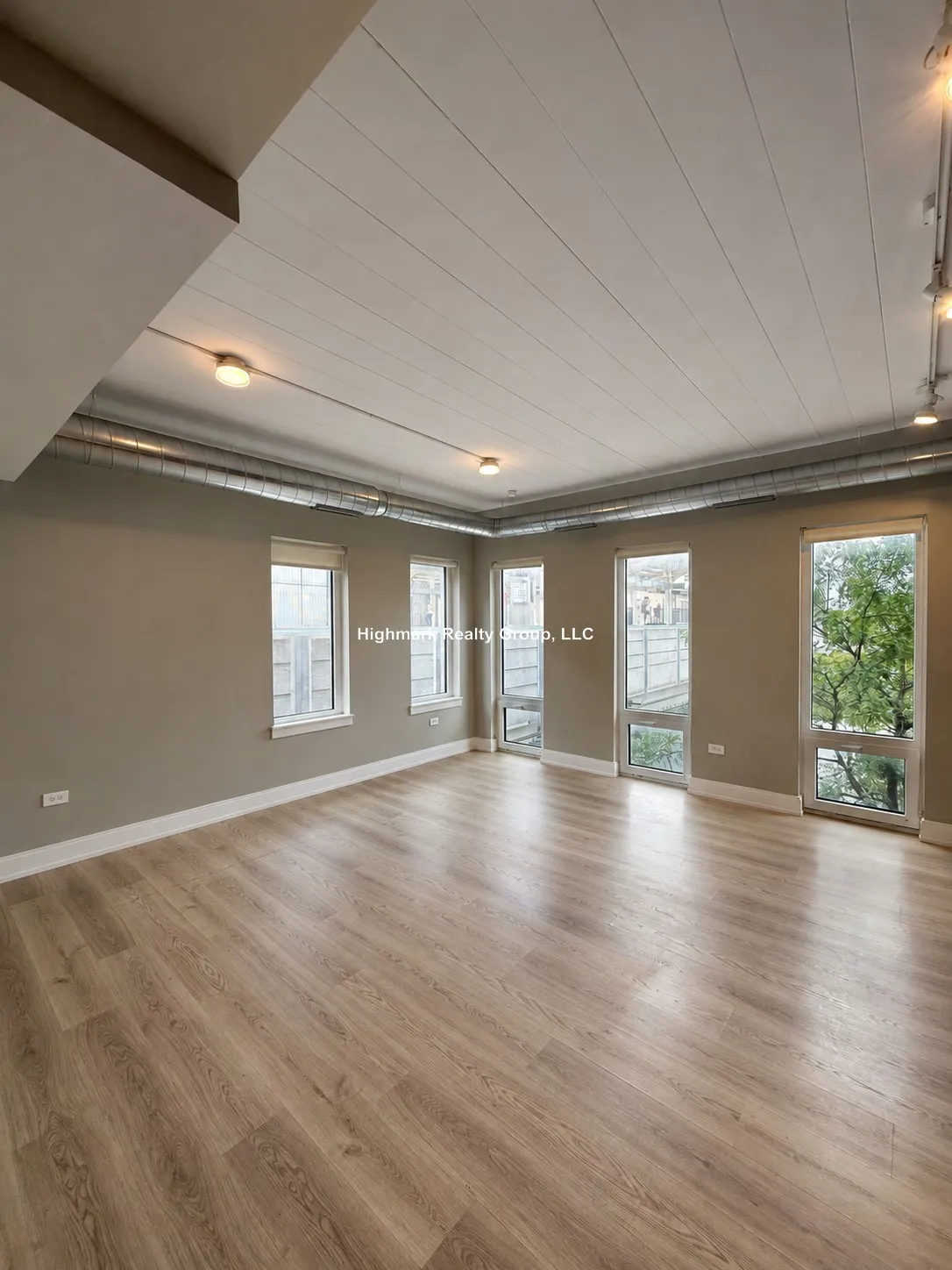 941 W Belmont Ave, , 60657, USA 60657-unit#403B-Chicago-IL