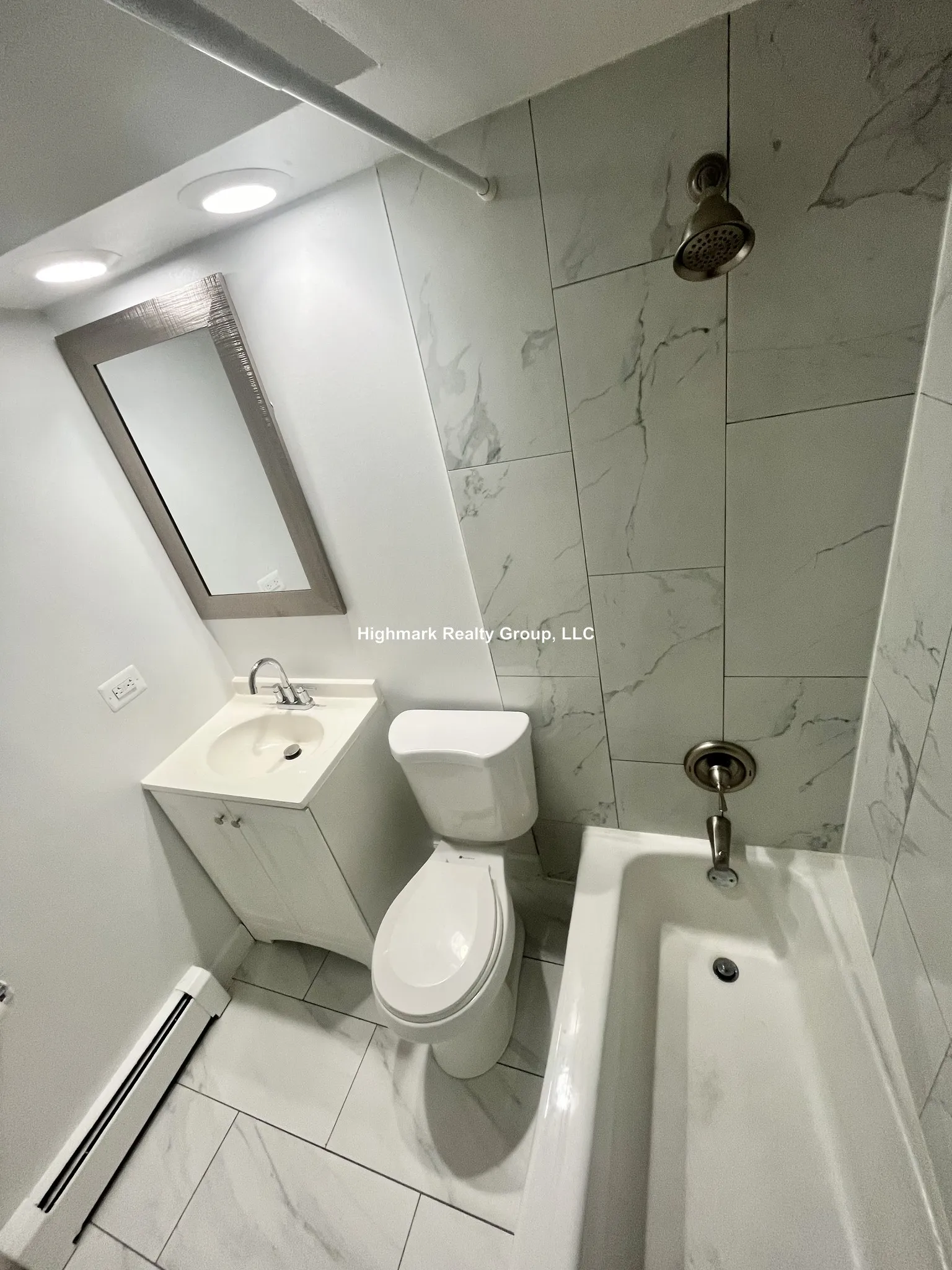 6830 N Sheridan Rd, , 60626, USA 60626-unit#550-Chicago-IL