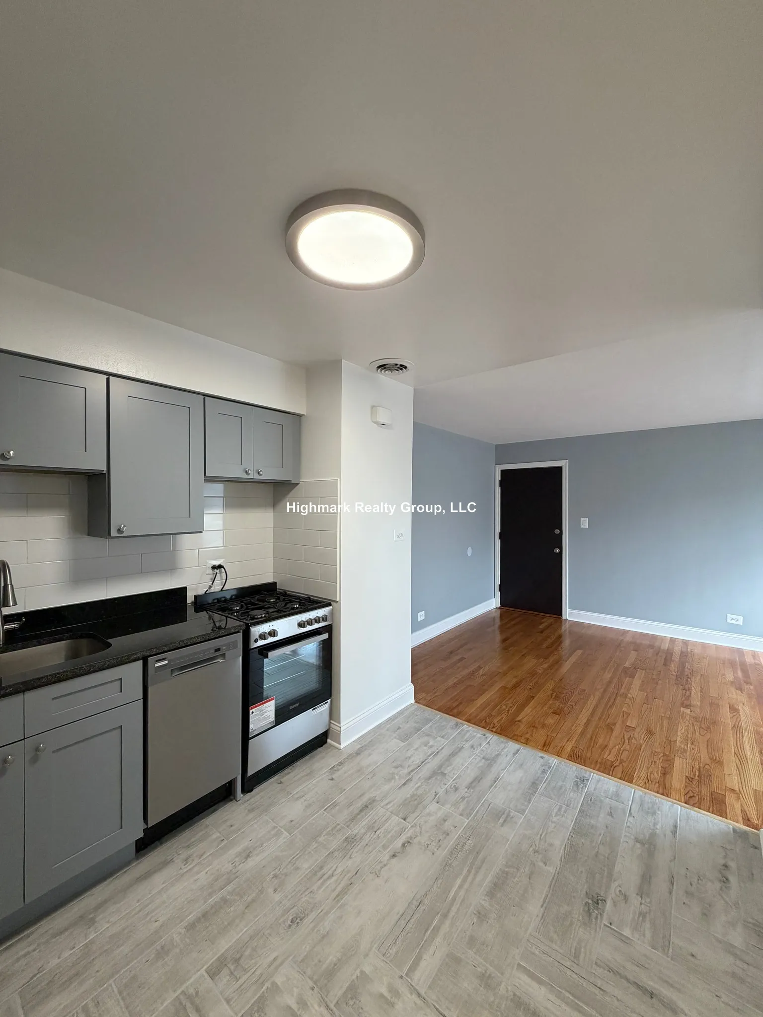 2752 W North Shore Ave, ,  60645, USA 60645-unit#2AK-Chicago-IL