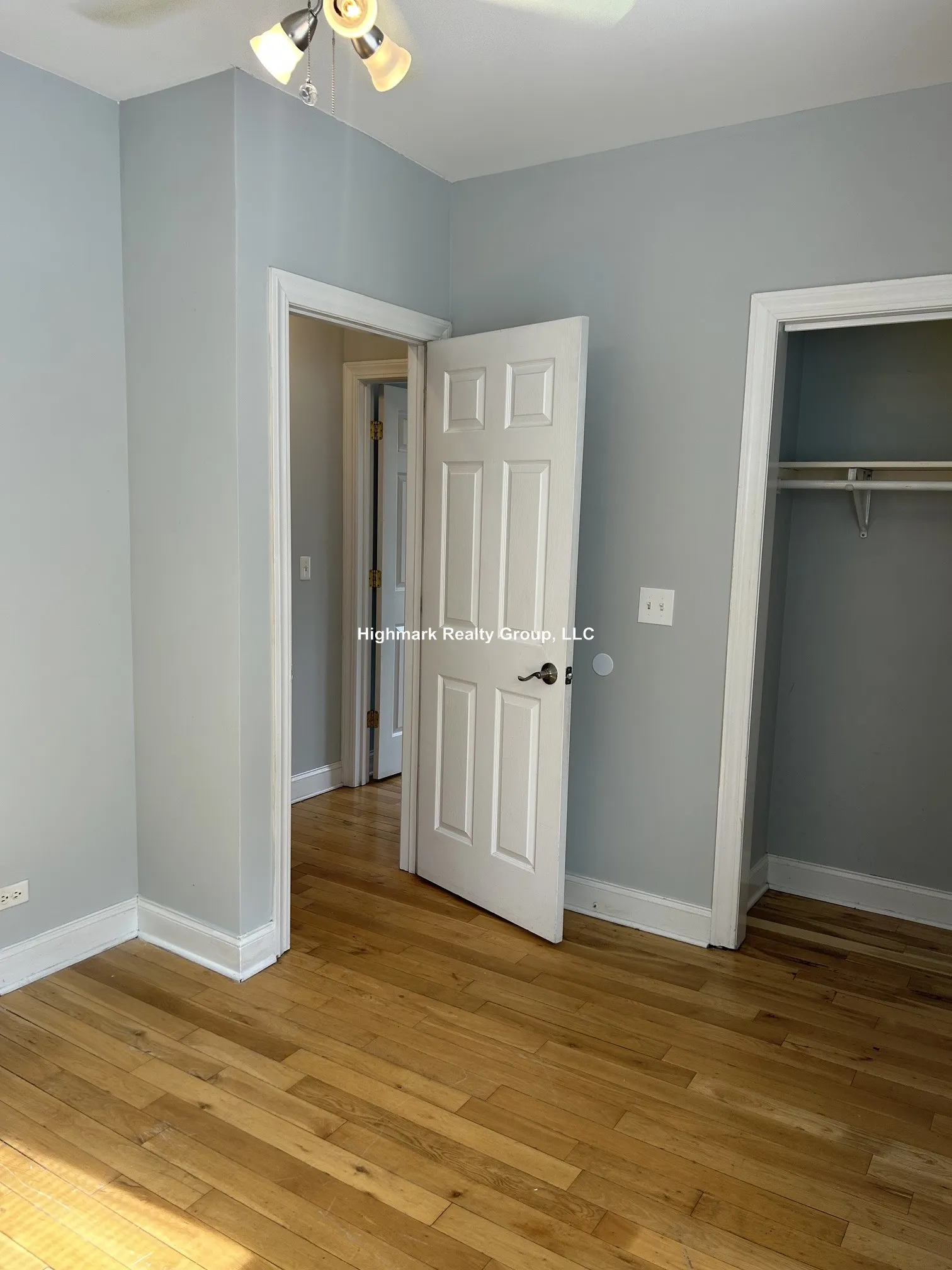 4542 W George St, ,  60641, USA 60641-unit#2S-Chicago-IL