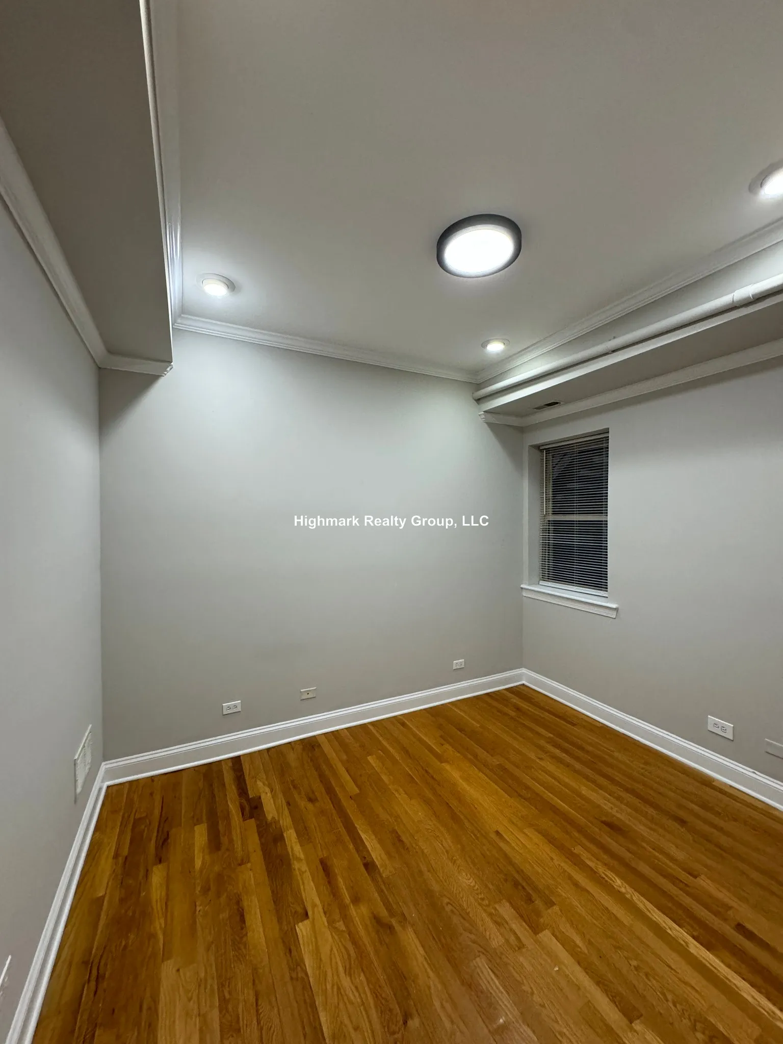 6935 N Oakley Ave, , 60645, USA 60645-unit#GC-Chicago-IL