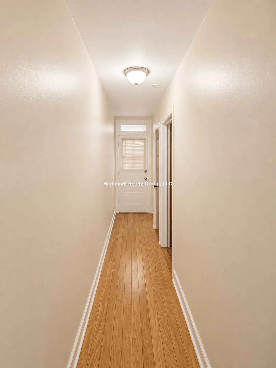 8242 Kilpatrick Ave, , 60076, USA 60076-unit#A1-Skokie-IL