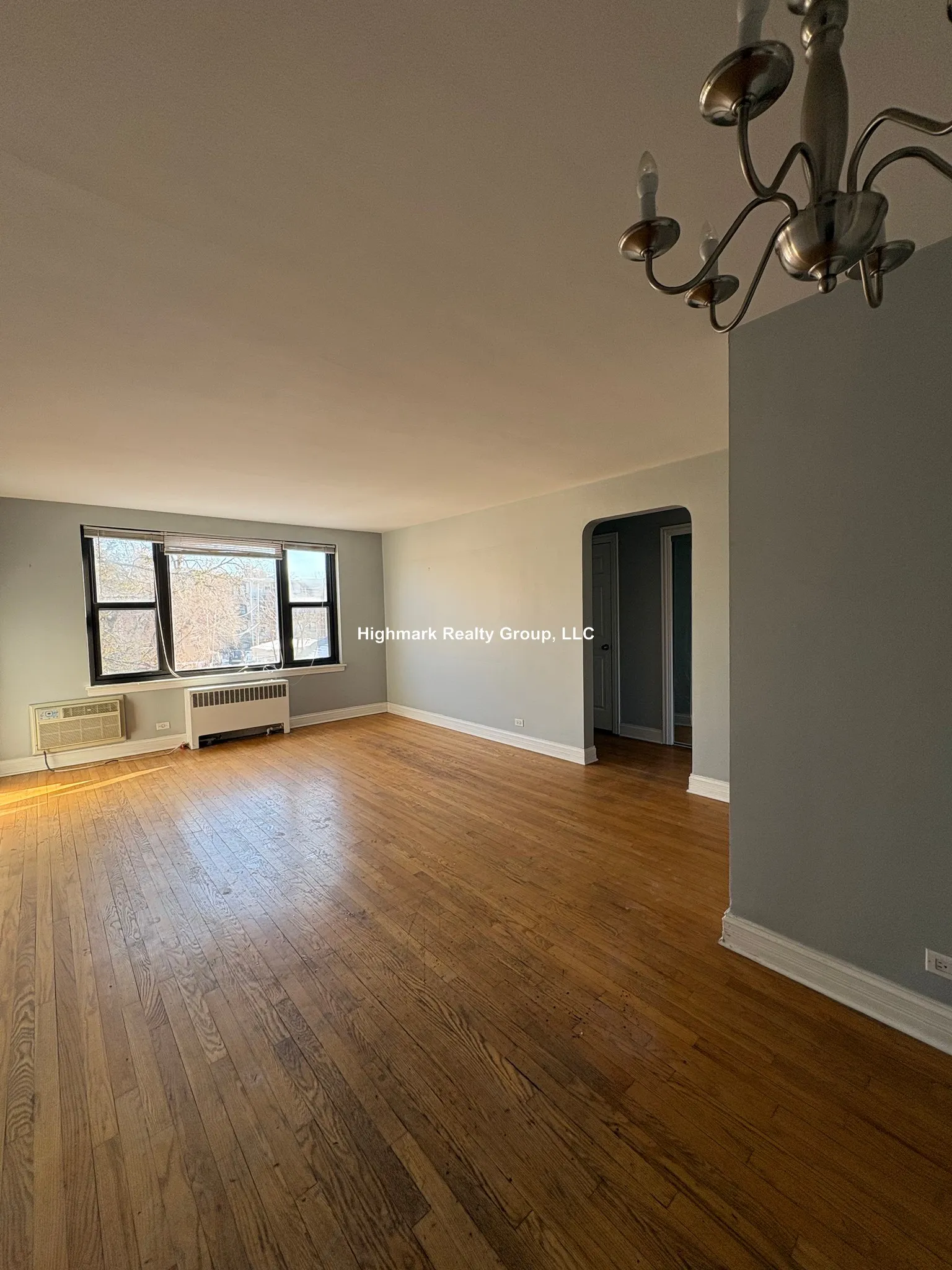 7320 N Ridge Blvd, , 60645, USA 60645-unit#3W-Chicago-IL