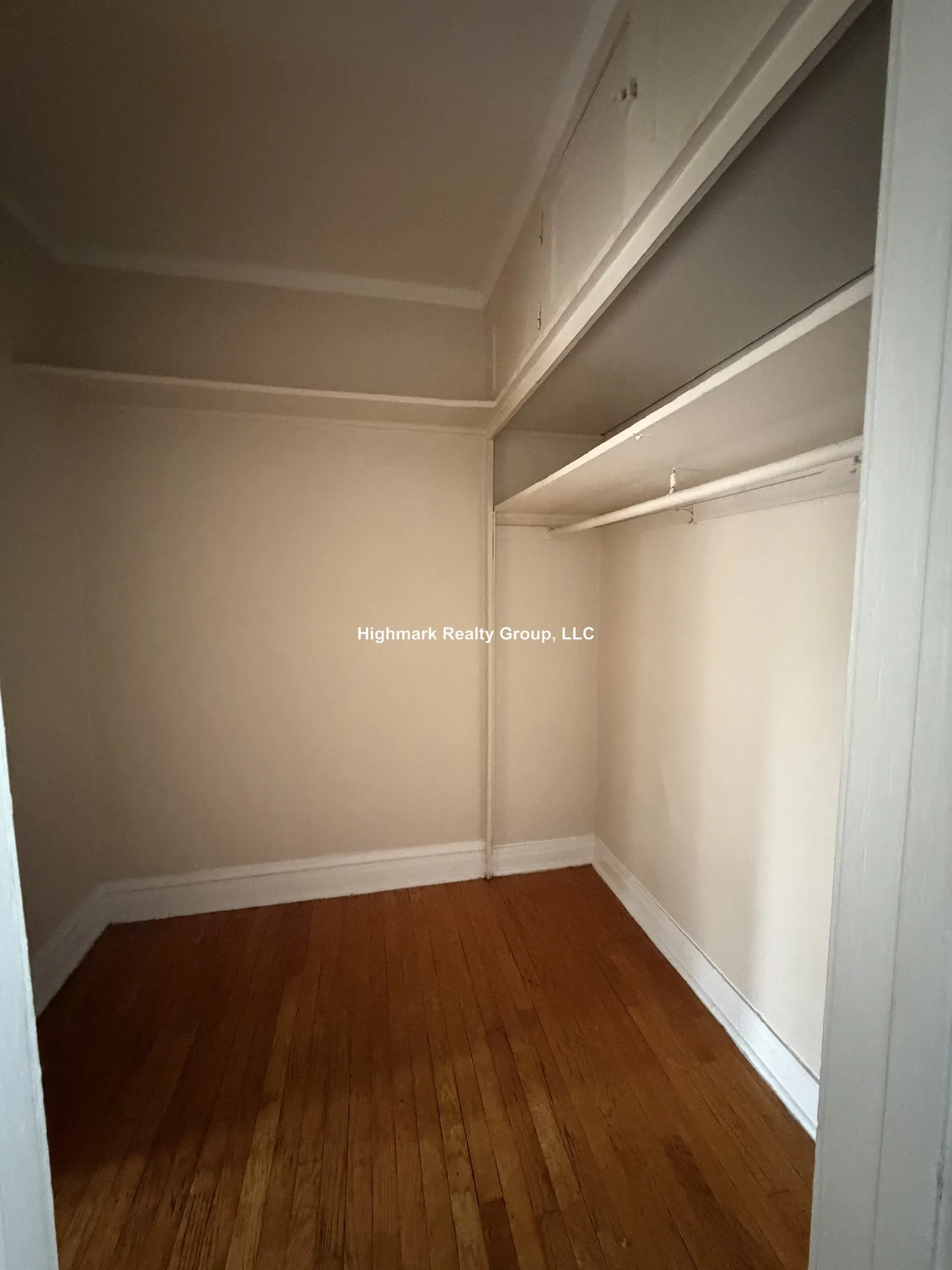 1421 W Farwell Ave, , 60626, USA 60626-unit#109-Chicago-IL