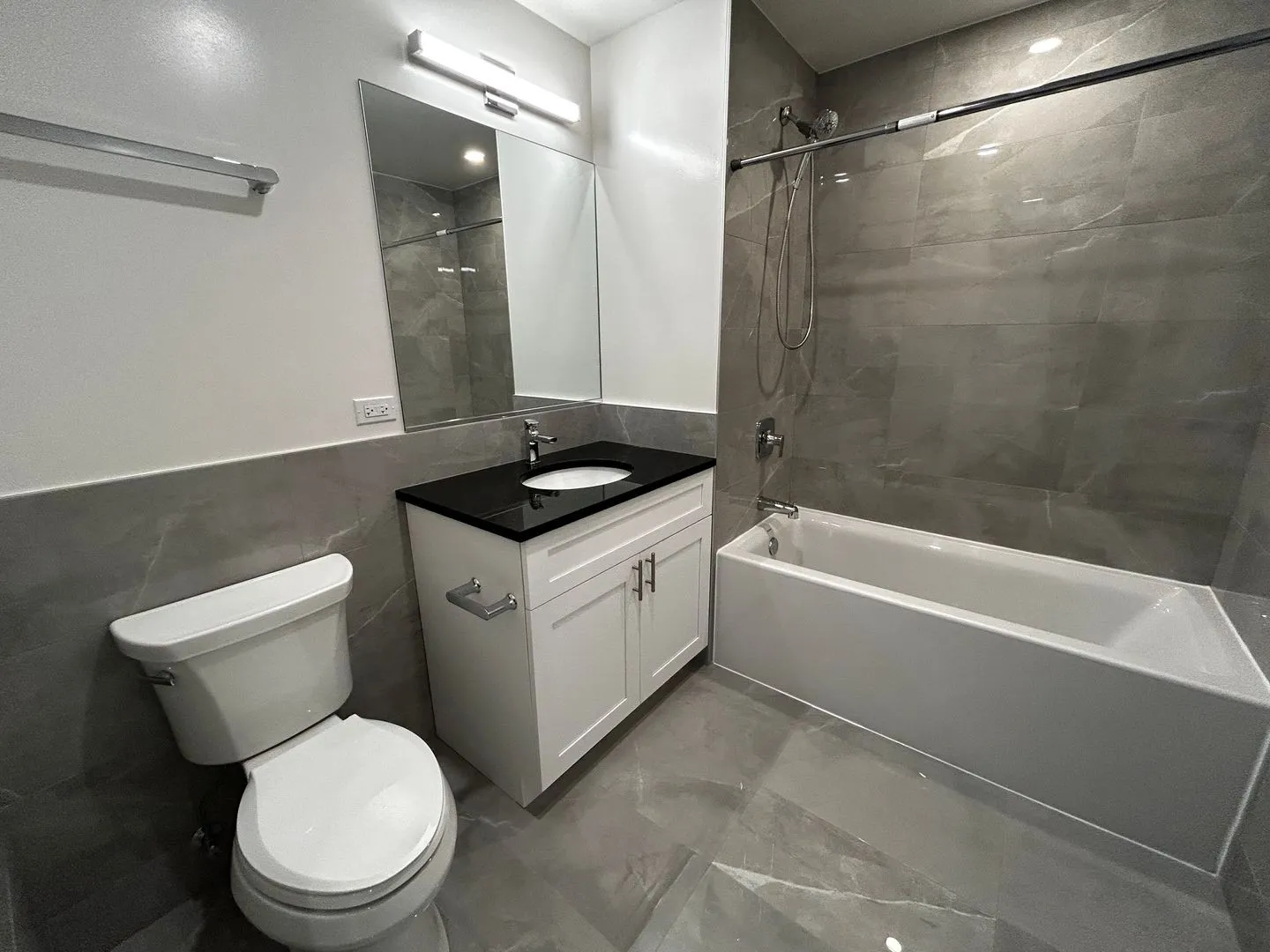 952 W Carmen Ave, , 60640, USA 60640-unit#609-Chicago-IL