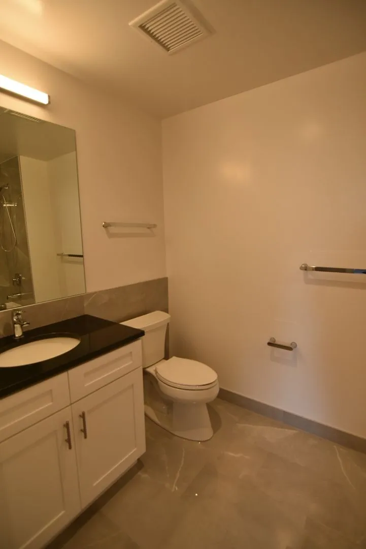 N Broadway, , , USA IL-unit#3833-414-Chicago-IL