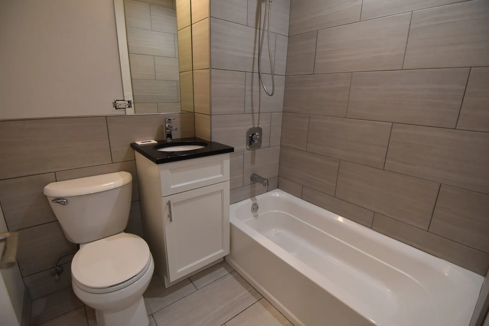 732 W Grace St, , 60613, USA 60613-unit#732-2W-Chicago-IL