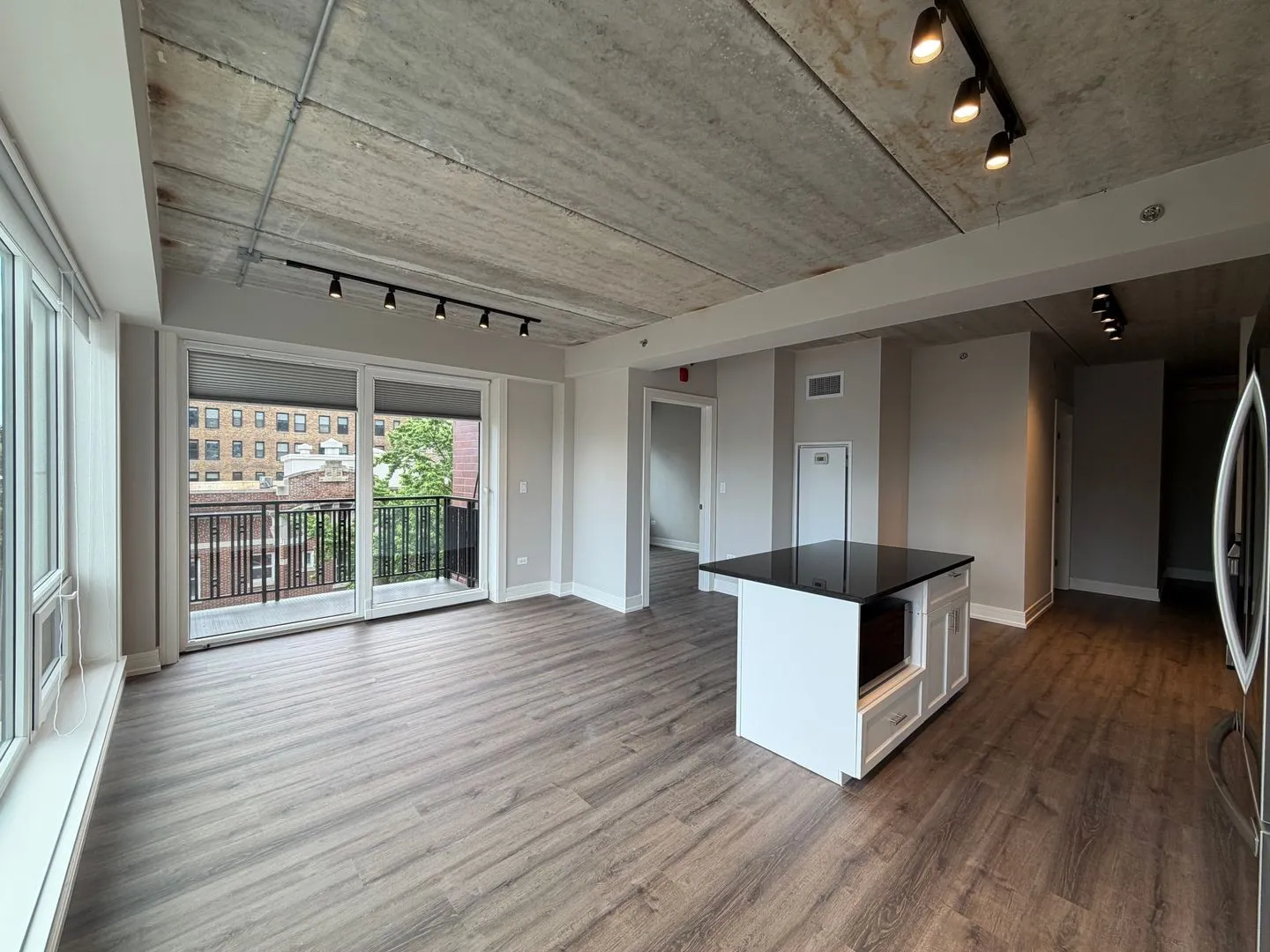 952 W Carmen Ave, , 60640, USA 60640-unit#510-Chicago-IL