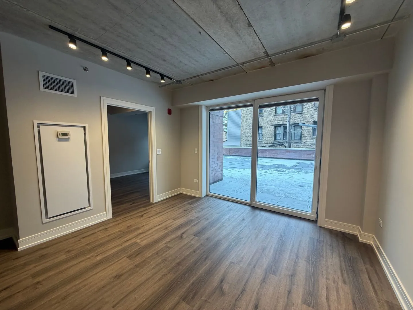 952 W Carmen Ave, ,  60640, USA 60640-unit#952-208-Chicago-IL