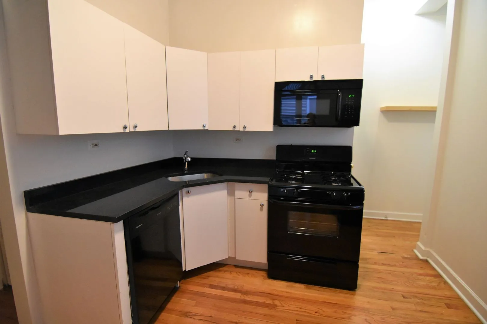 3803 N Broadway, ,  60613, USA 60613-unit#3807-2-Chicago-IL