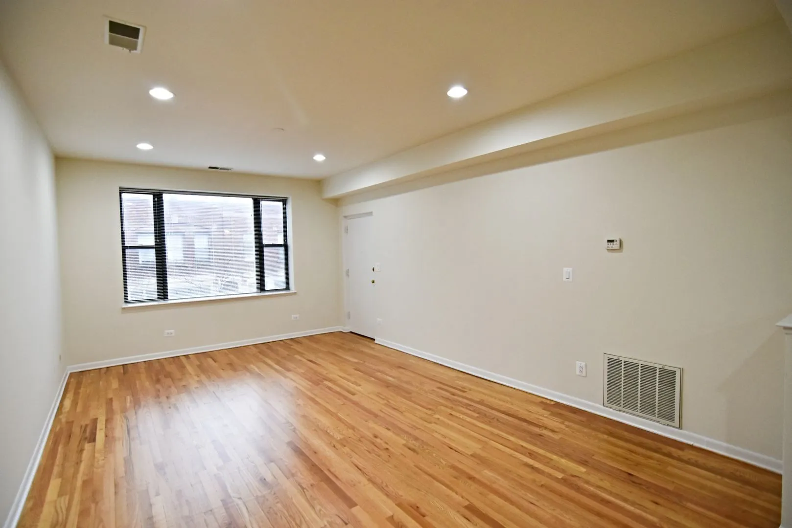 912 W Belmont Ave, , 60657, USA 60657-unit#912-2-Chicago-IL