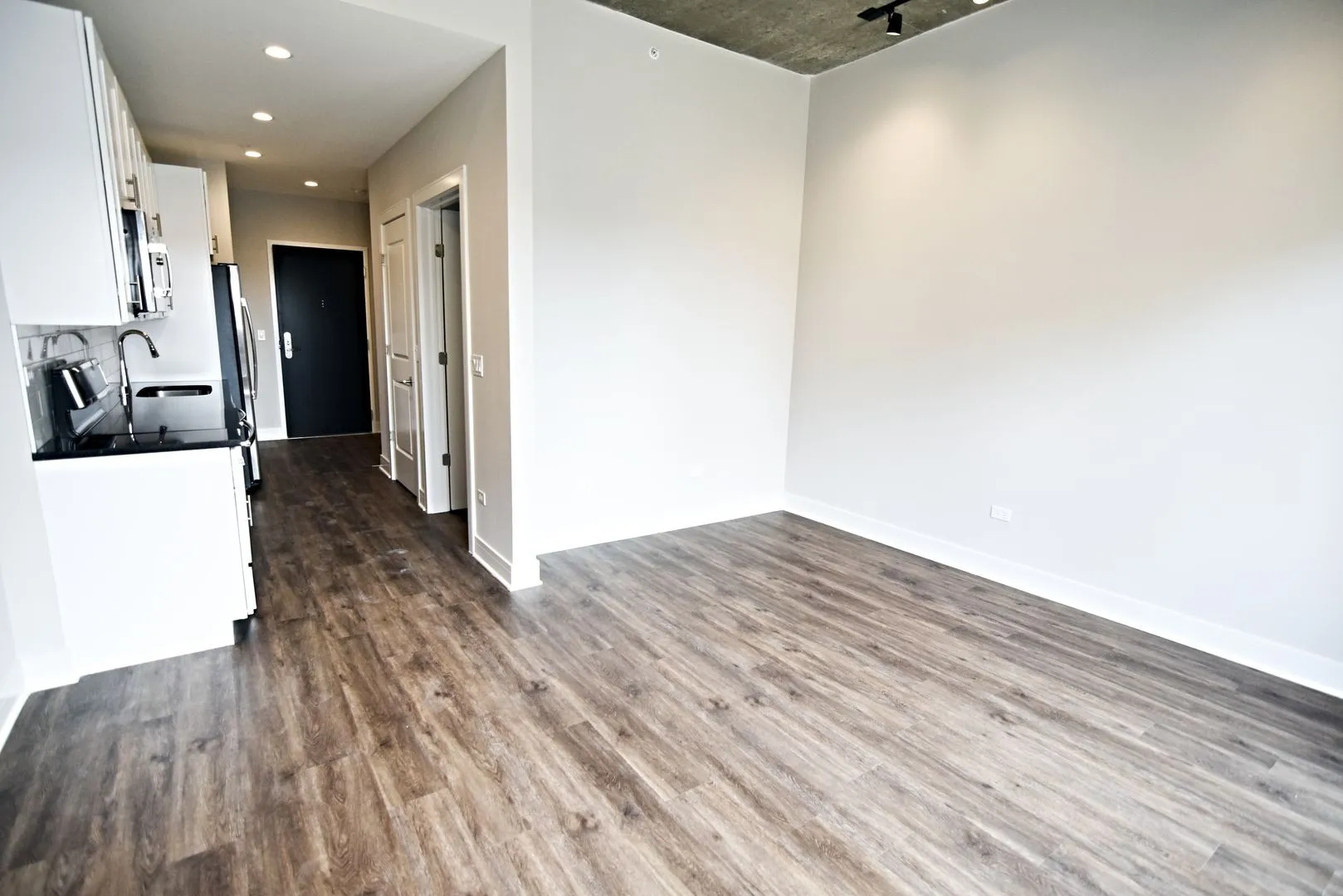 N Broadway, , , USA IL-unit#3833-610-Chicago-IL