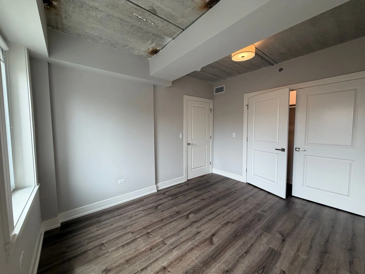 952 W Carmen Ave, ,  60640, USA 60640-unit#408-Chicago-IL