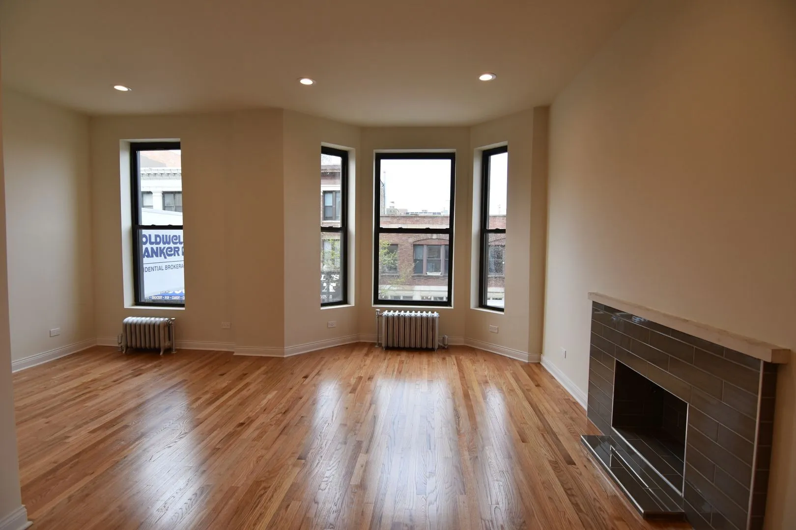 900 W Belmont Ave, , 60657, USA 60657-unit#908-2-Chicago-IL