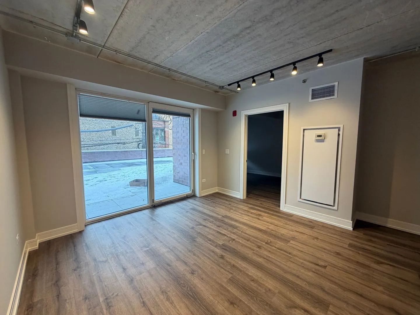 952 W Carmen Ave, , 60640, USA 60640-unit#952-309-Chicago-IL