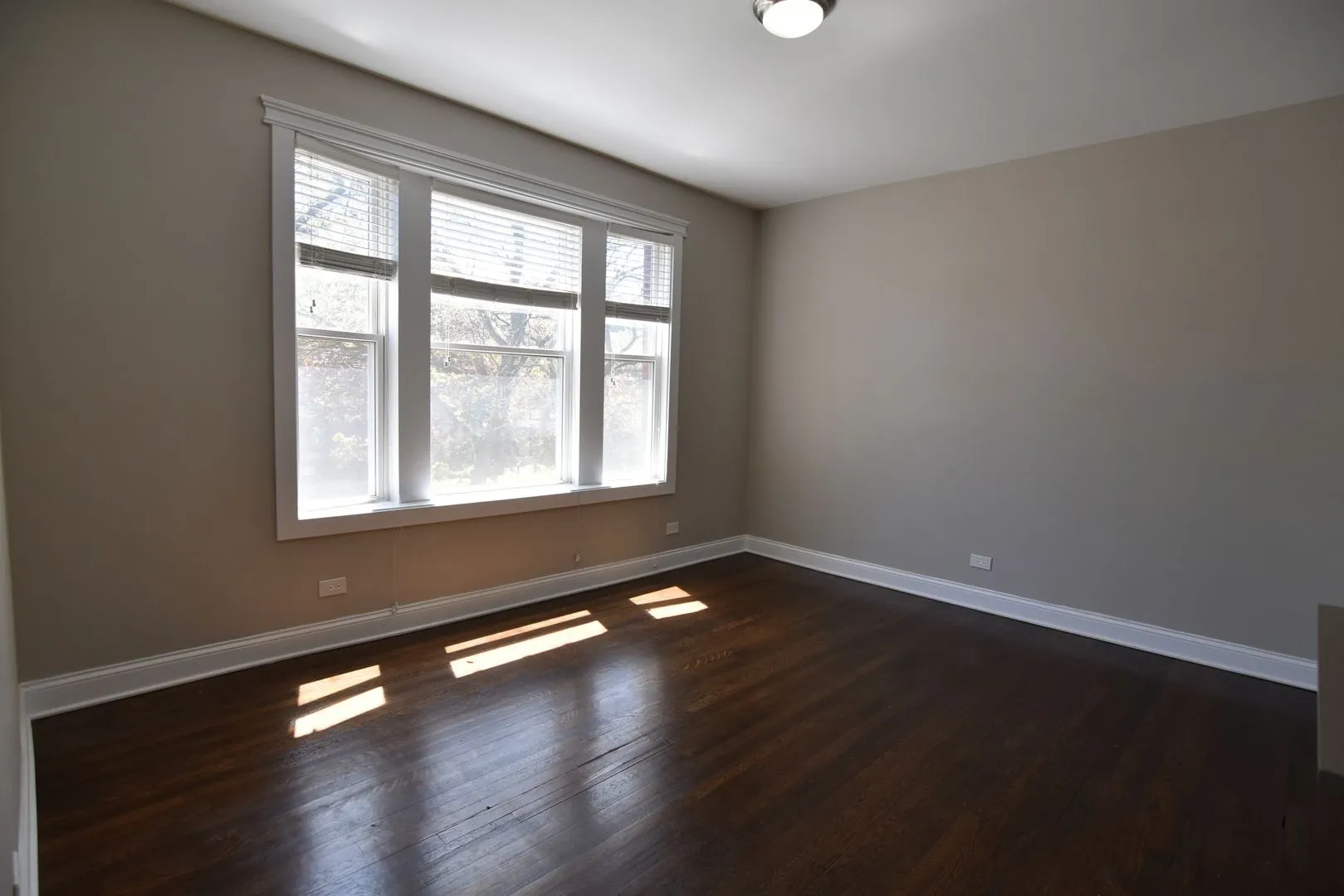 700 W Grace St, ,  60613, USA 60613-unit#3802-2-Chicago-IL