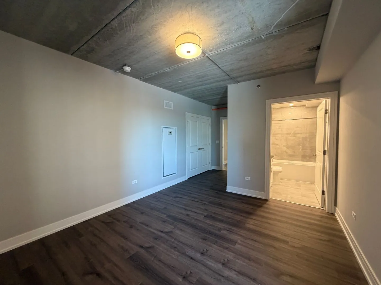 952 W Carmen Ave, ,  60640, USA 60640-unit#607-Chicago-IL