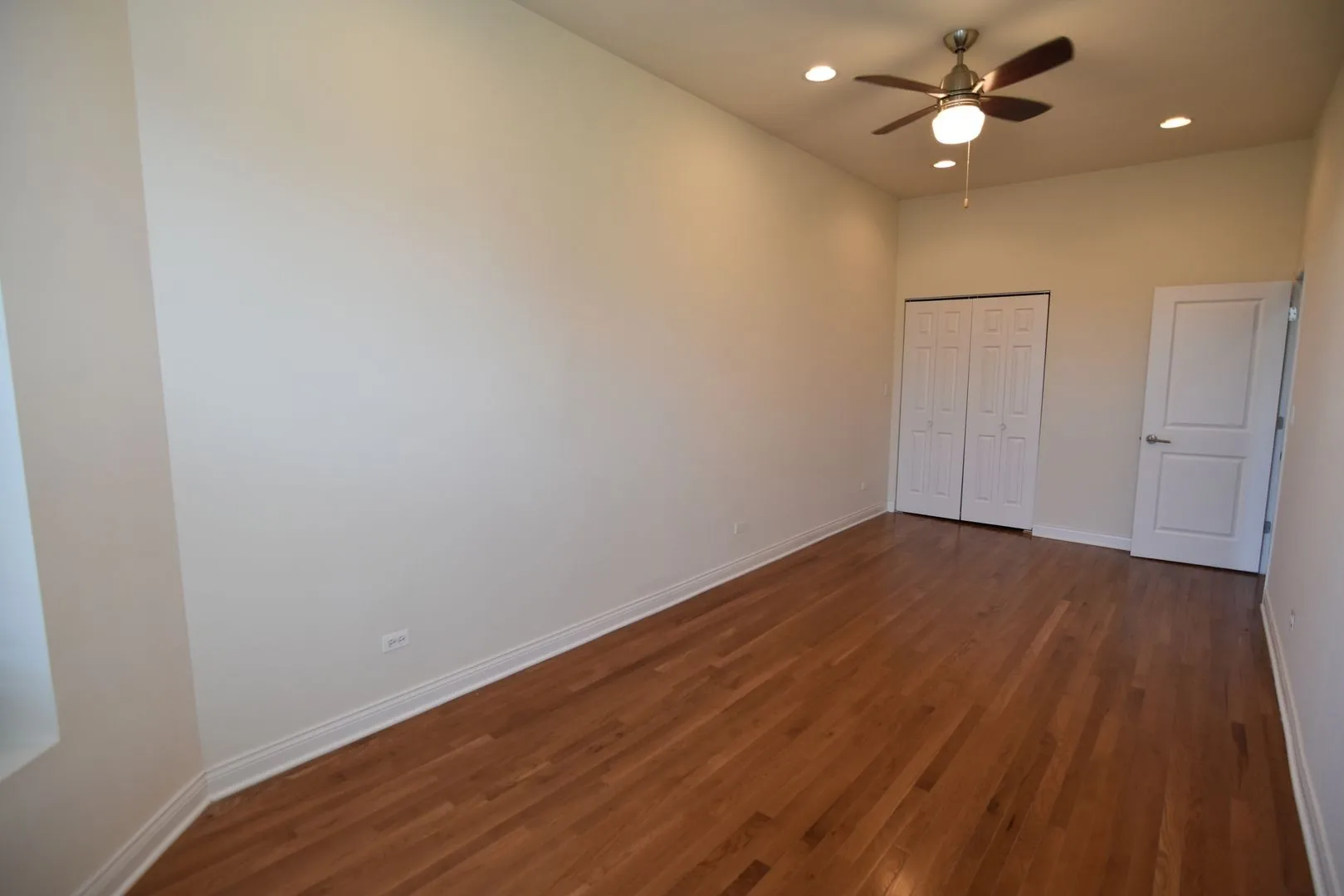 900 W Belmont Ave, ,  60657, USA 60657-unit#904-Chicago-IL