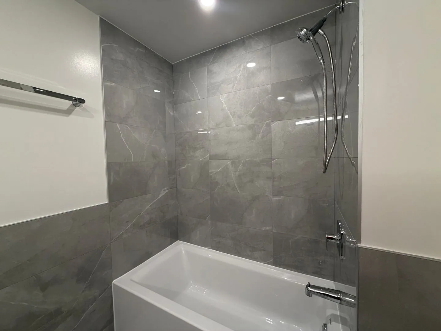 952 W Carmen Ave, ,  60640, USA 60640-unit#952-304-Chicago-IL