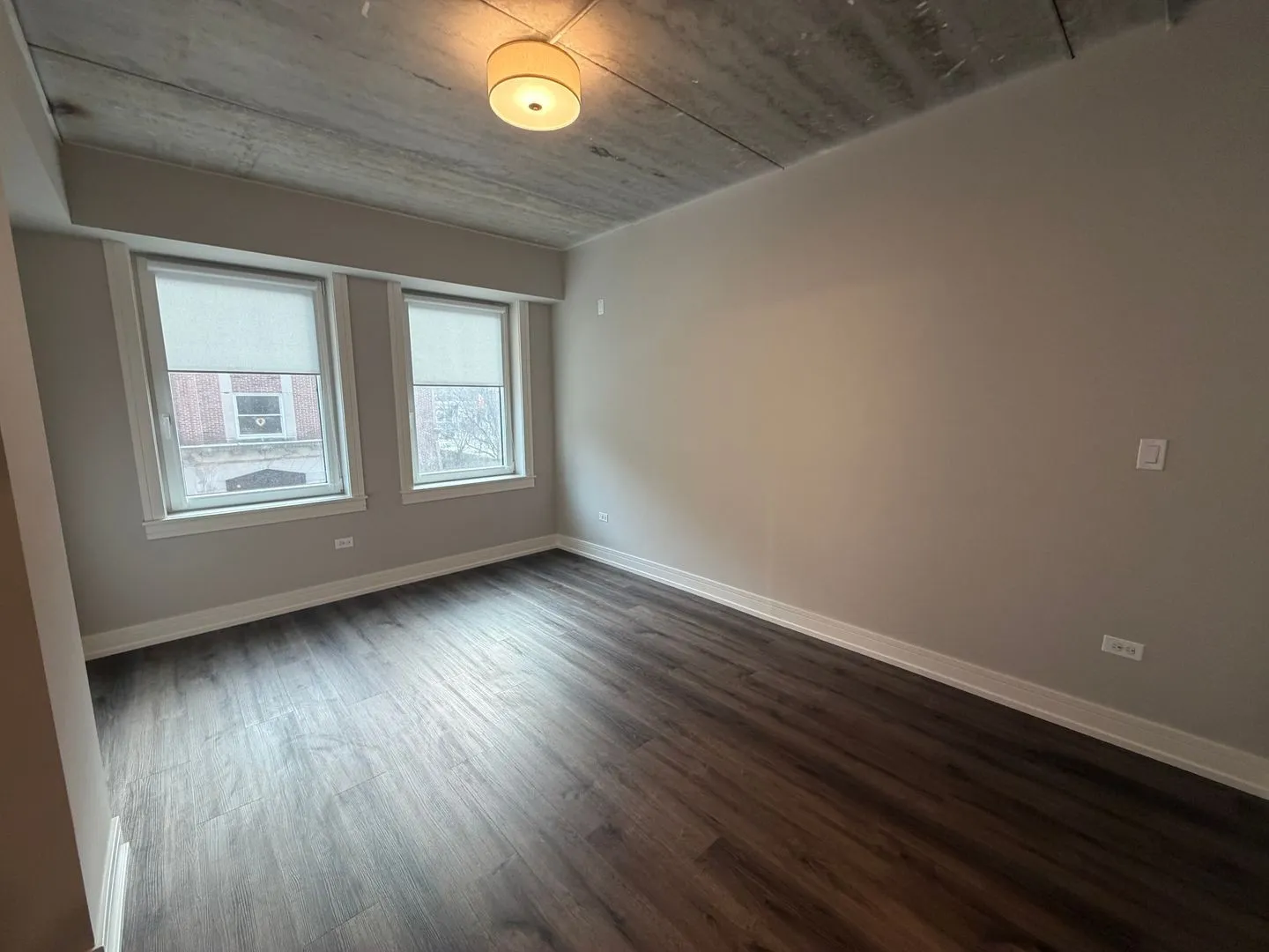 952 W Carmen Ave, ,  60640, USA 60640-unit#952-211-Chicago-IL