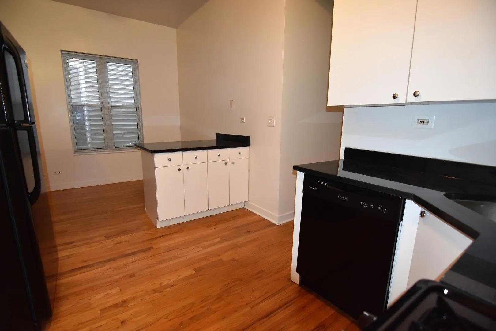 3803 N Broadway, ,  60613, USA 60613-unit#3807-2-Chicago-IL