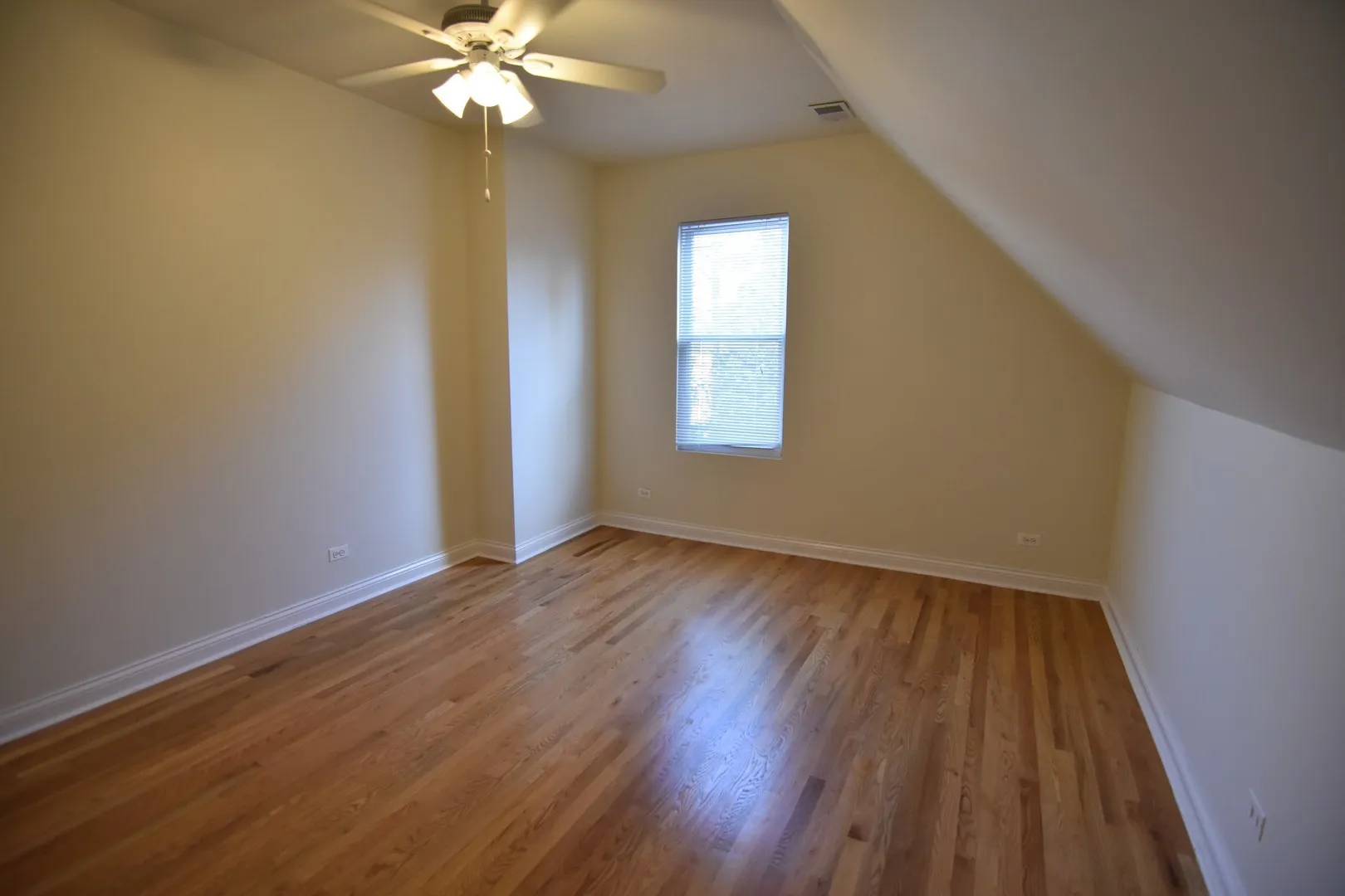 3230 N Clark St, ,  60657, USA 60657-unit#3234-2N-Chicago-IL