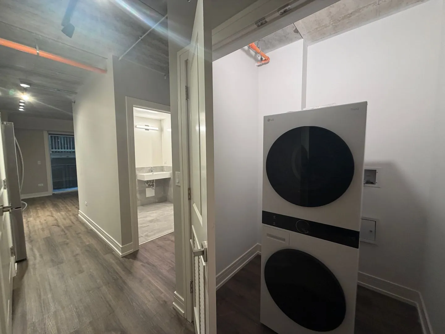 952 W Carmen Ave, ,  60640, USA 60640-unit#952-201-Chicago-IL