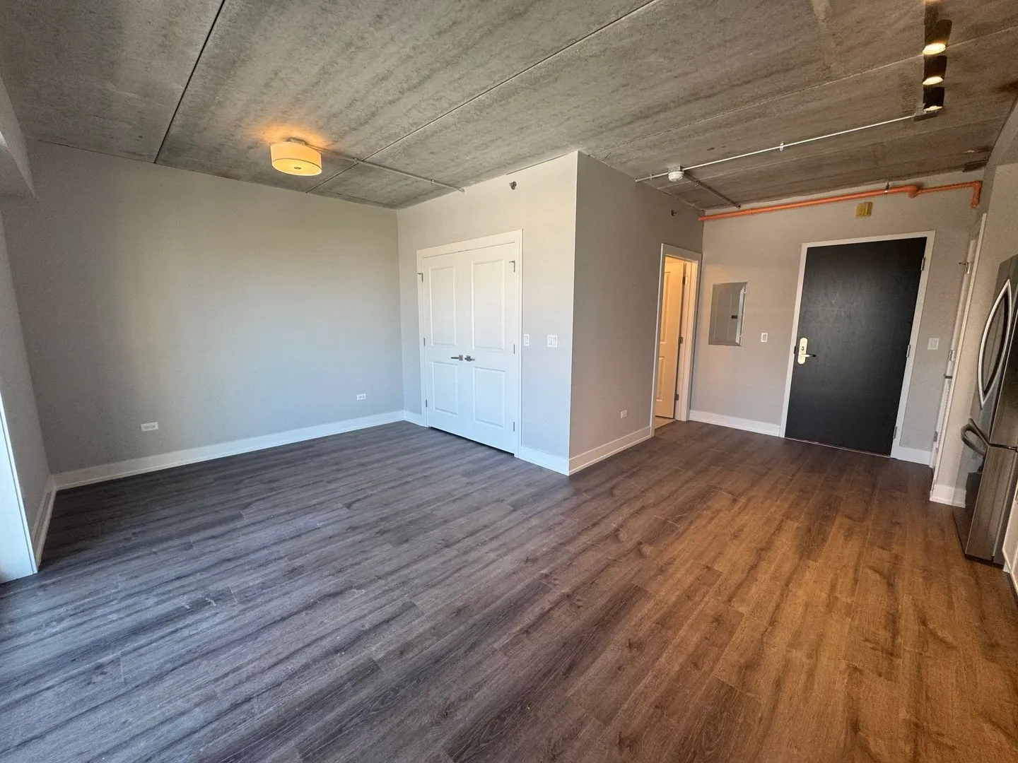 952 W Carmen Ave, ,  60640, USA 60640-unit#952-806-Chicago-IL