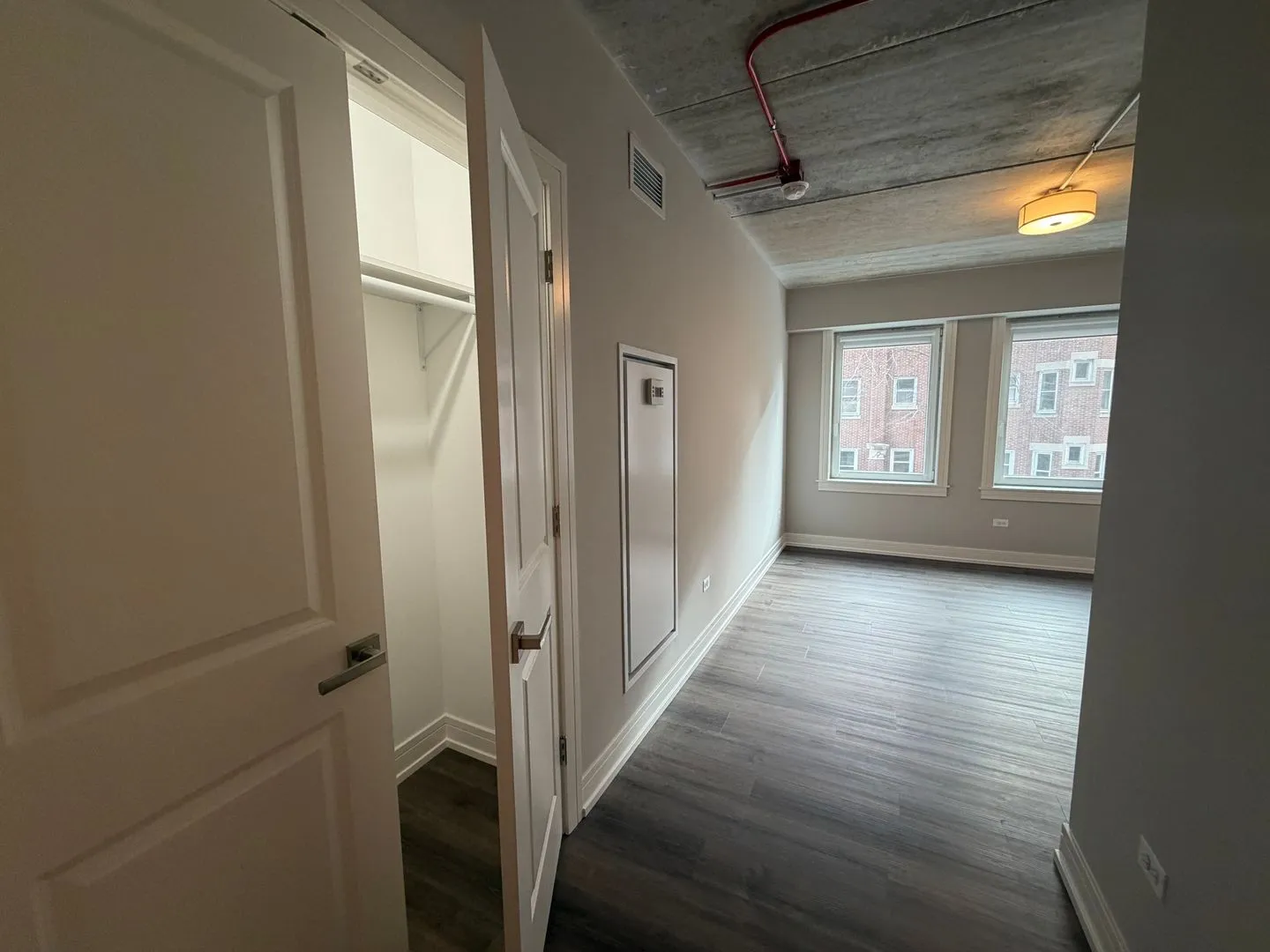 952 W Carmen Ave, ,  60640, USA 60640-unit#952-210-Chicago-IL