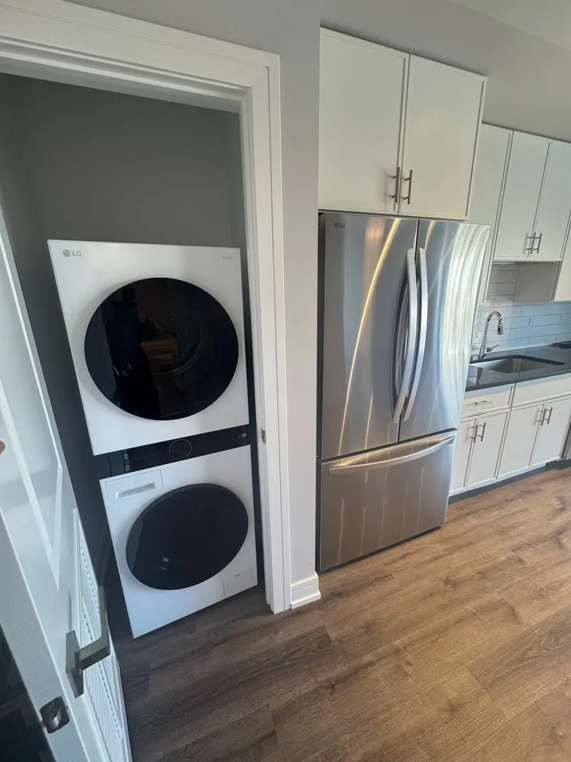 952 W Carmen Ave, ,  60640, USA 60640-unit#952-806-Chicago-IL