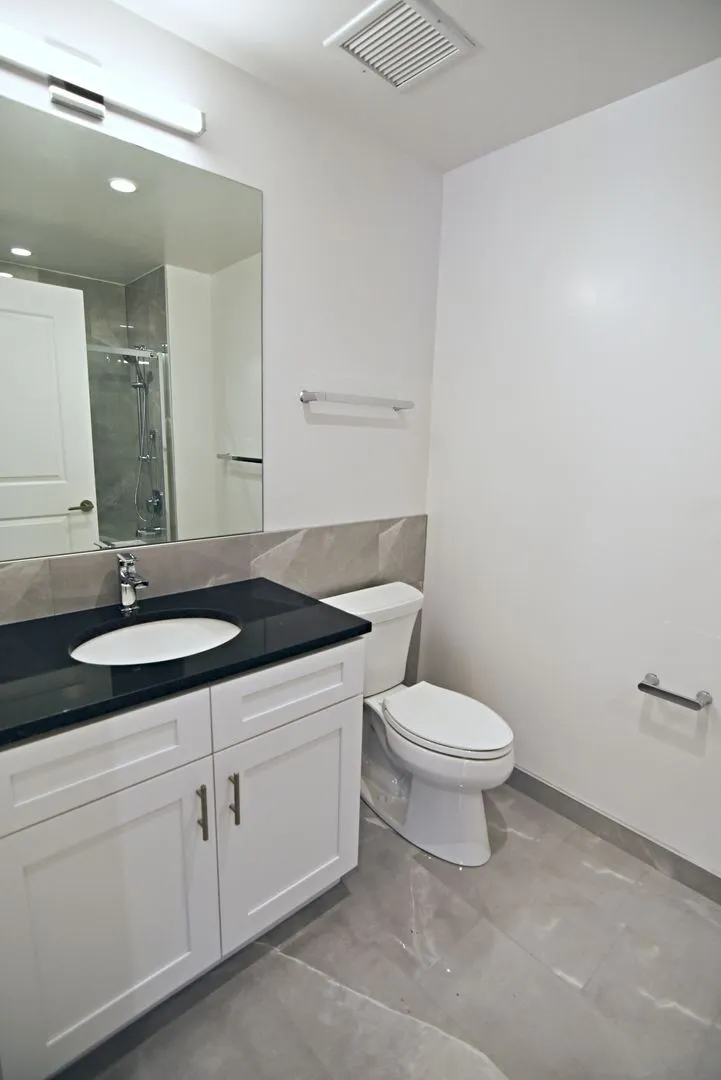 N Broadway, , , USA IL-unit#3833-219-Chicago-IL