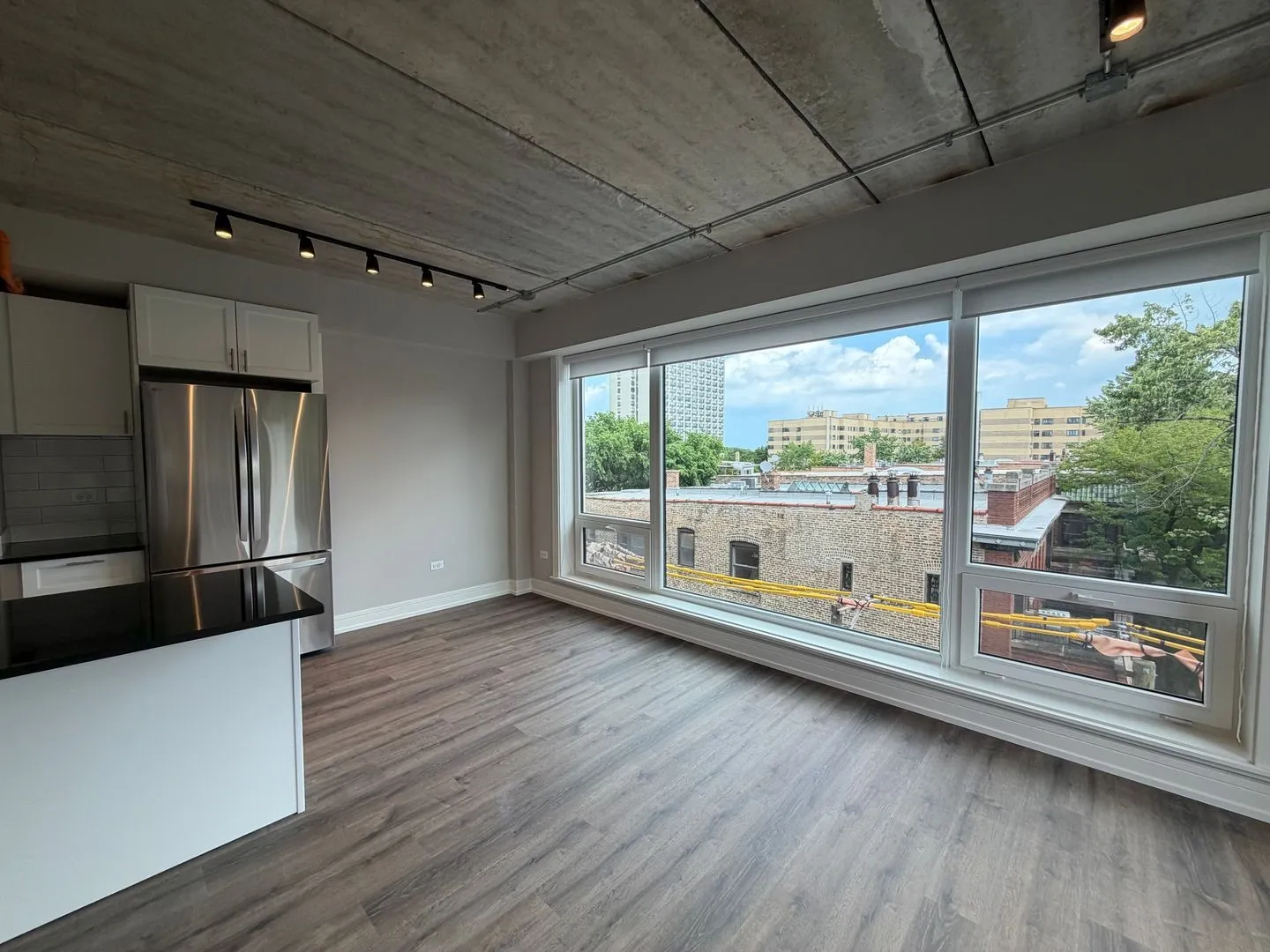 952 W Carmen Ave, , 60640, USA 60640-unit#510-Chicago-IL