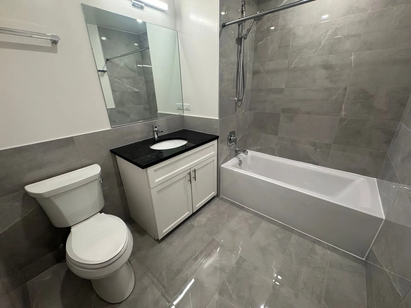 952 W Carmen Ave, ,  60640, USA 60640-unit#801-Chicago-IL