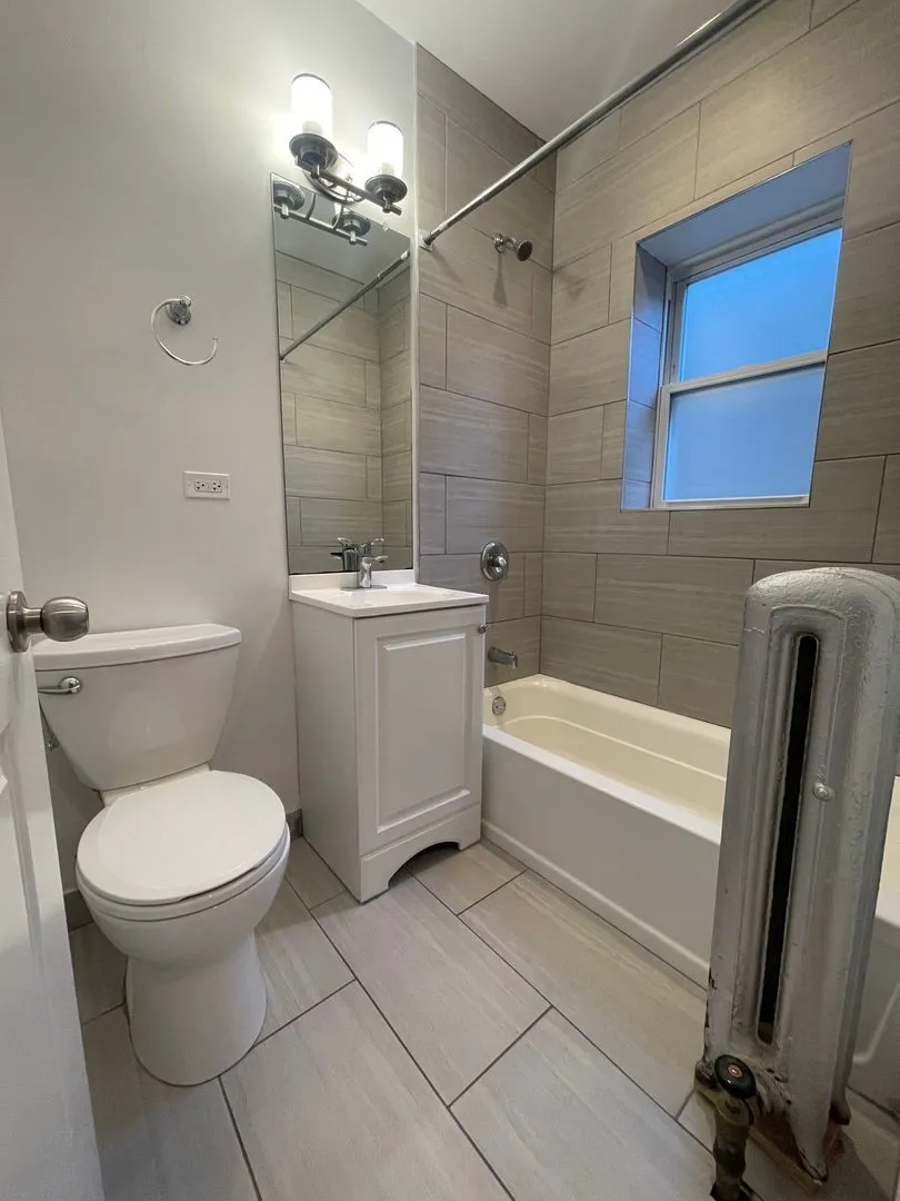 712 W Grace St, ,  60613, USA 60613-unit#GR 712-3N-Chicago-IL