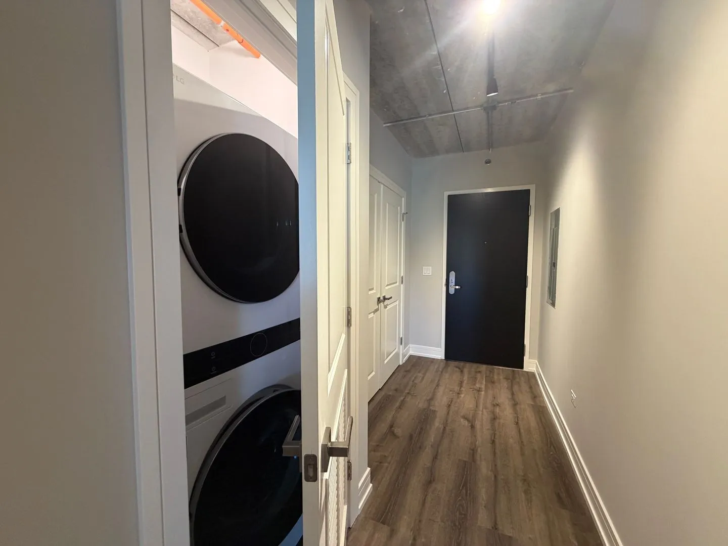 952 W Carmen Ave, ,  60640, USA 60640-unit#607-Chicago-IL