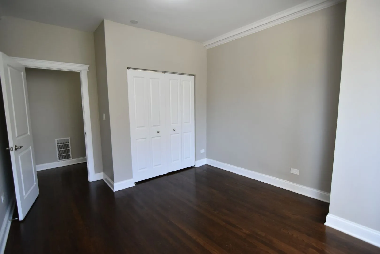 700 W Grace St, ,  60613, USA 60613-unit#3802-2-Chicago-IL