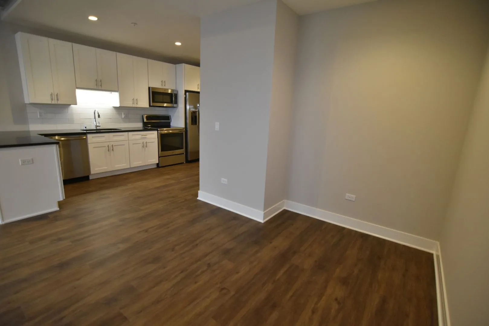 N Broadway, , , USA IL-unit#3833-620-Chicago-IL