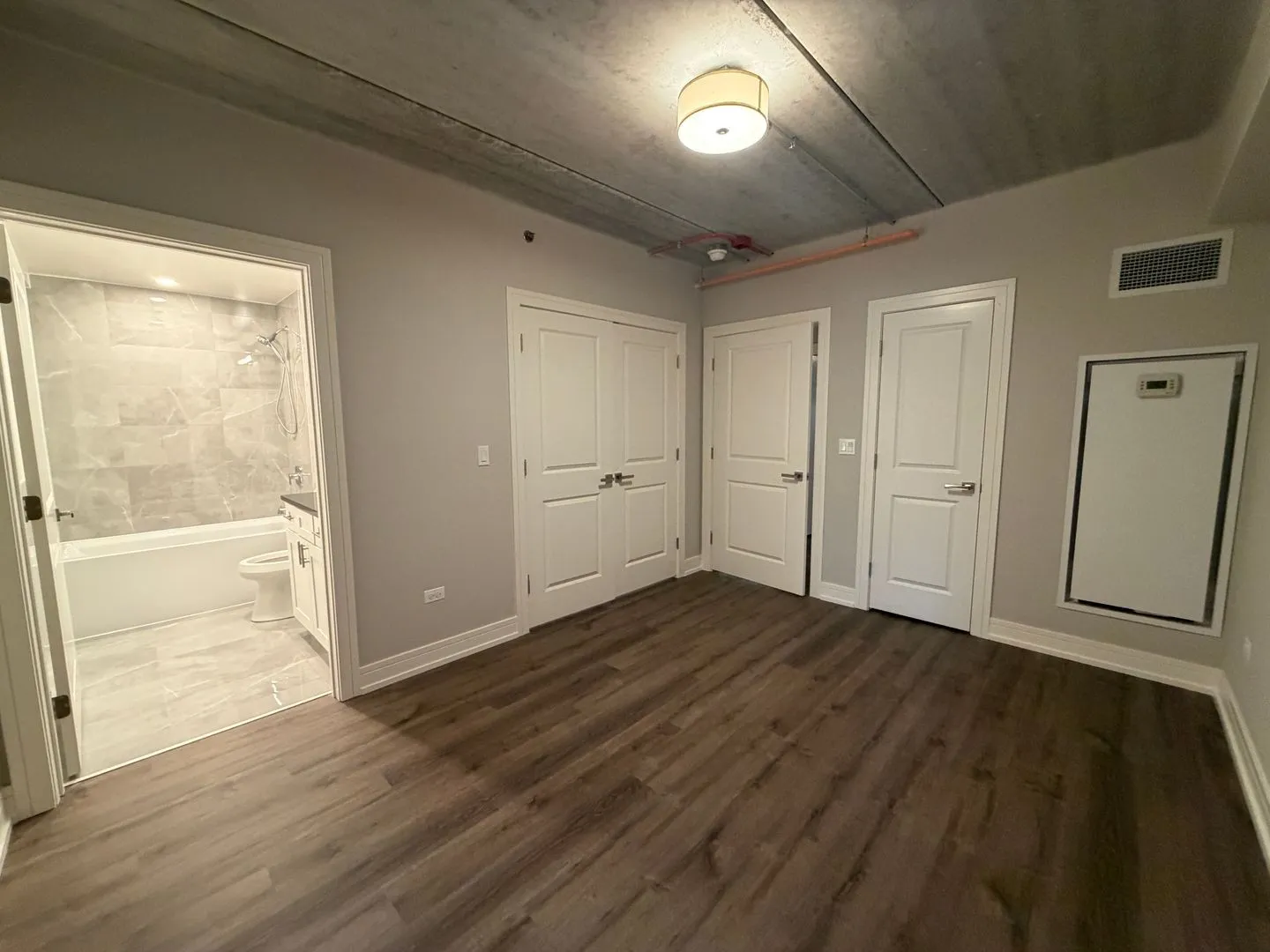 952 W Carmen Ave, ,  60640, USA 60640-unit#952-202-Chicago-IL