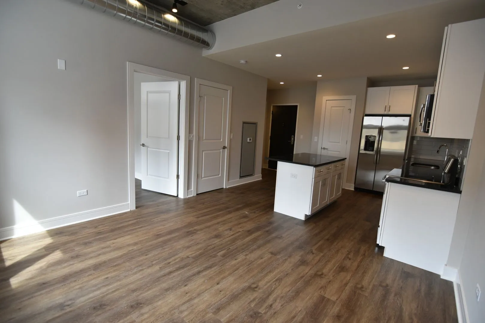 N Broadway, , , USA IL-unit#3833-608-Chicago-IL