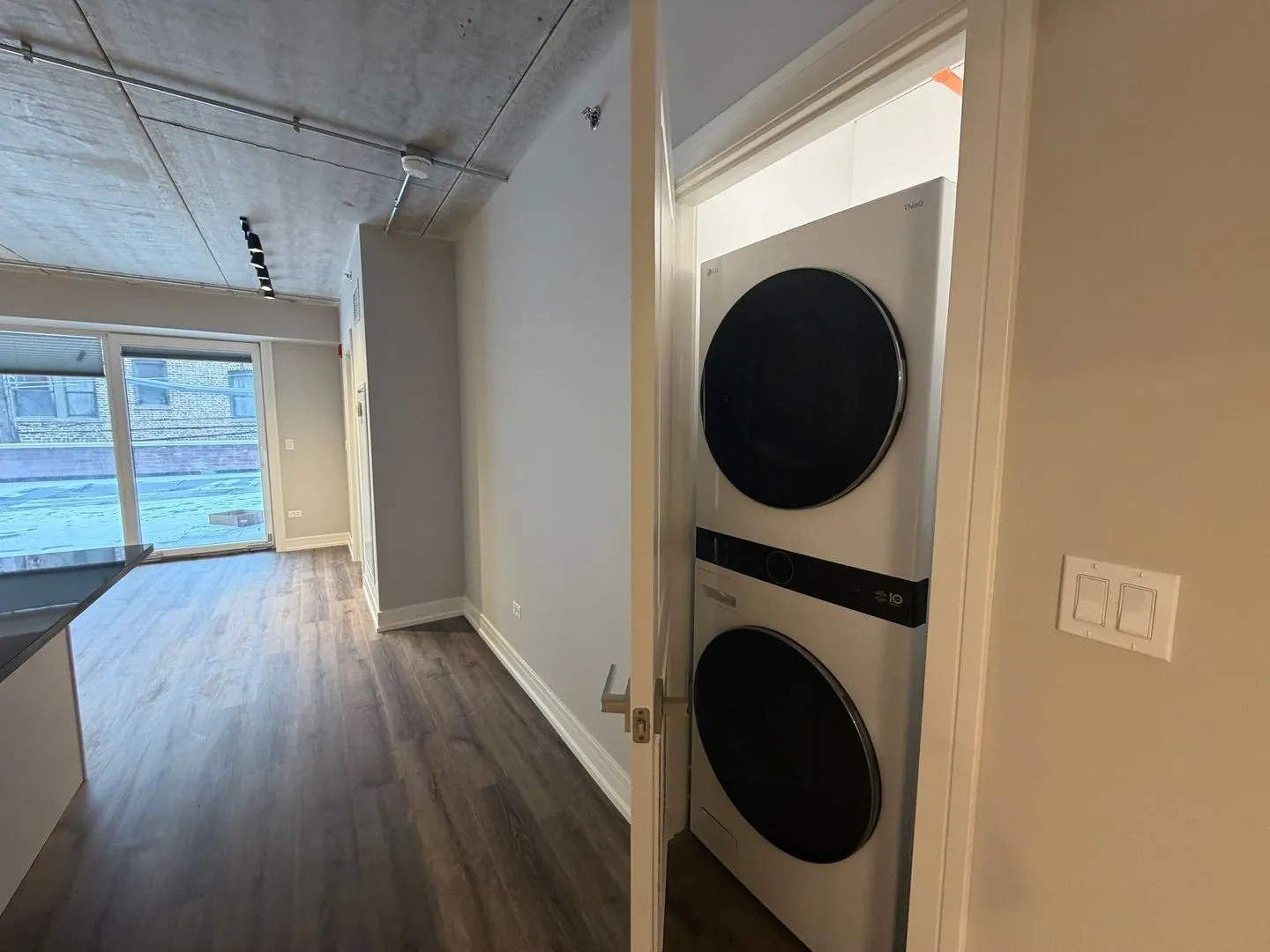 952 W Carmen Ave, , 60640, USA 60640-unit#952-309-Chicago-IL