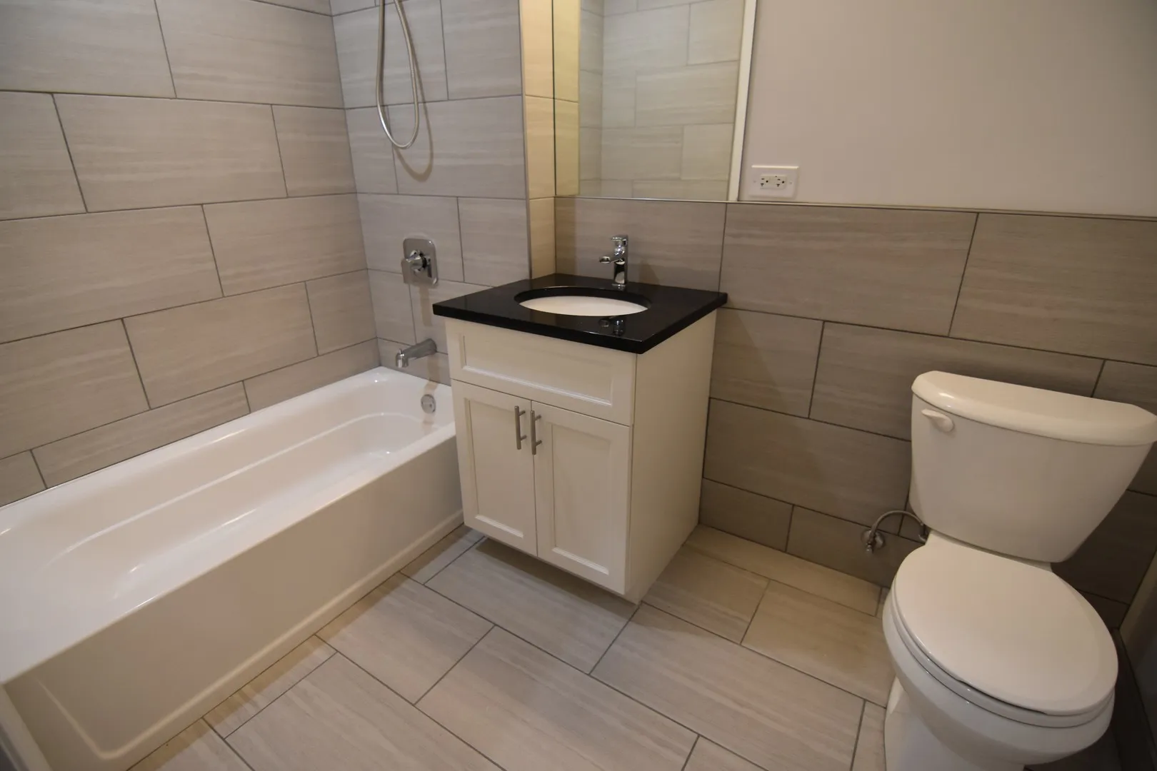 732 W Grace St, , 60613, USA 60613-unit#732-2W-Chicago-IL