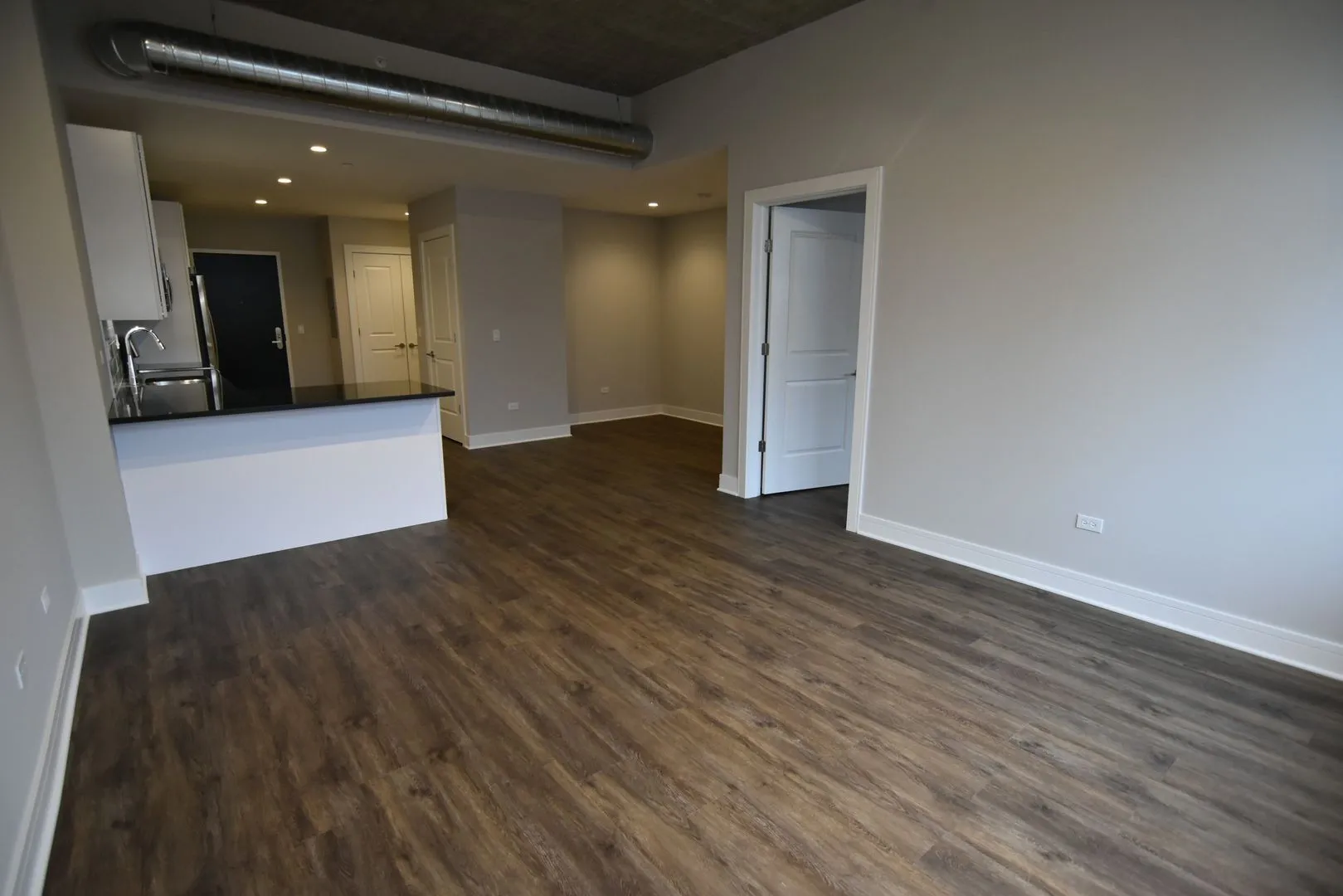 N Broadway, , , USA IL-unit#3833-620-Chicago-IL