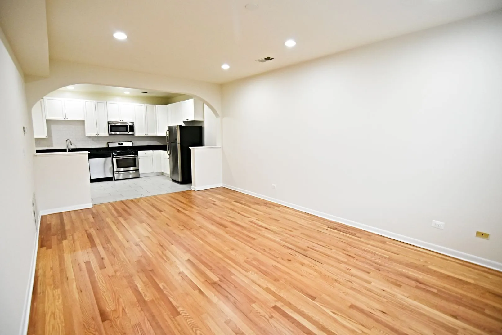 912 W Belmont Ave, , 60657, USA 60657-unit#912-2-Chicago-IL