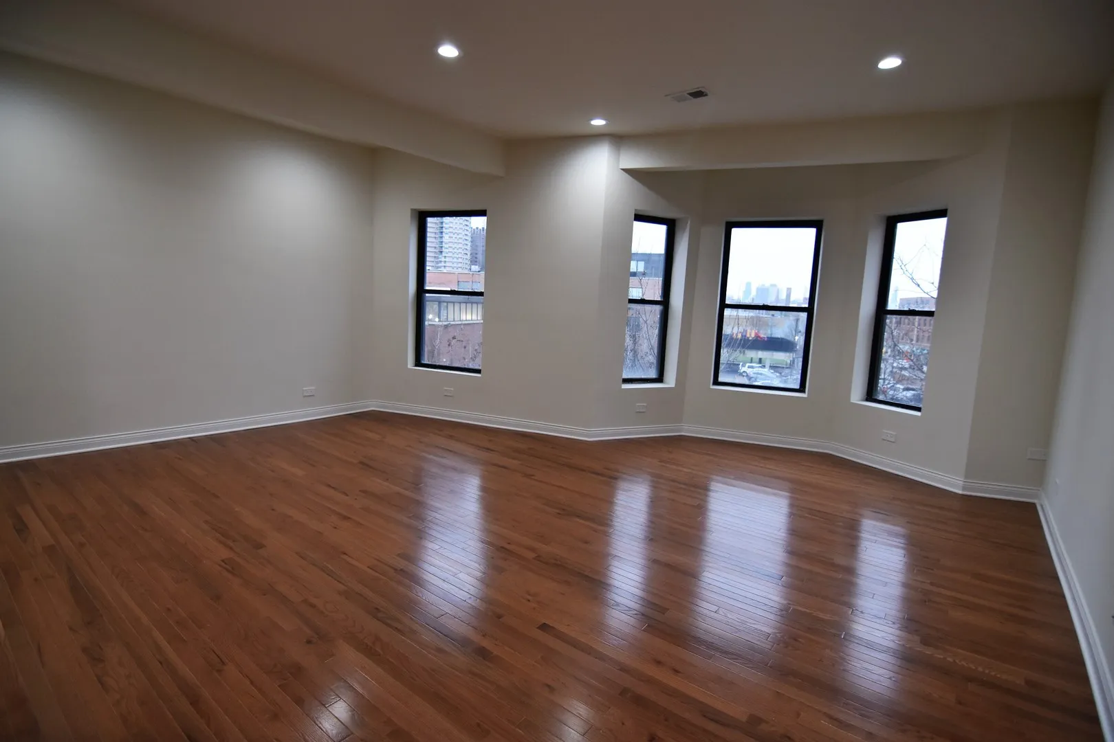 732 W Grace St, , 60613, USA 60613-unit#732-2W-Chicago-IL