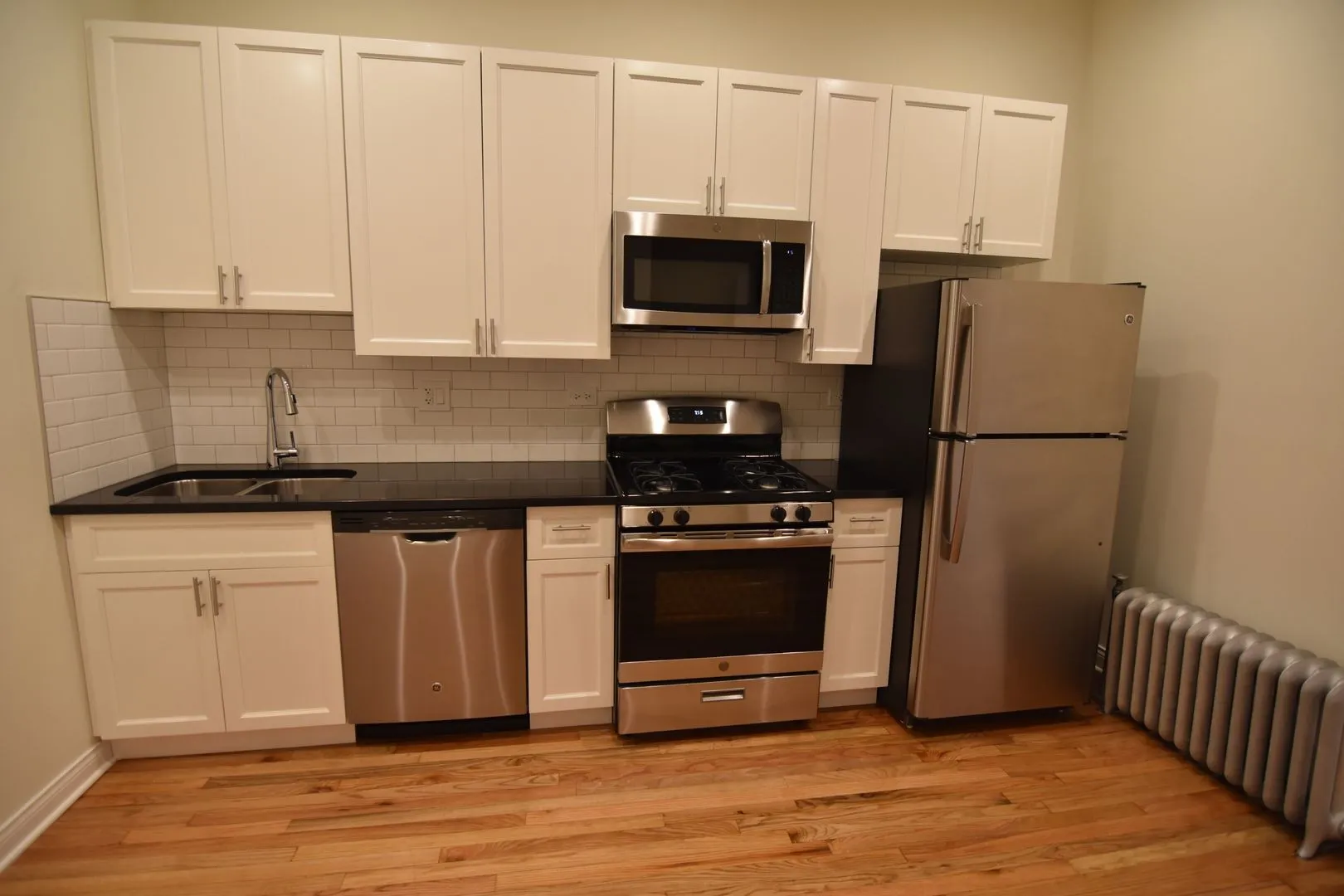 900 W Belmont Ave, ,  60657, USA 60657-unit#908-2-Chicago-IL