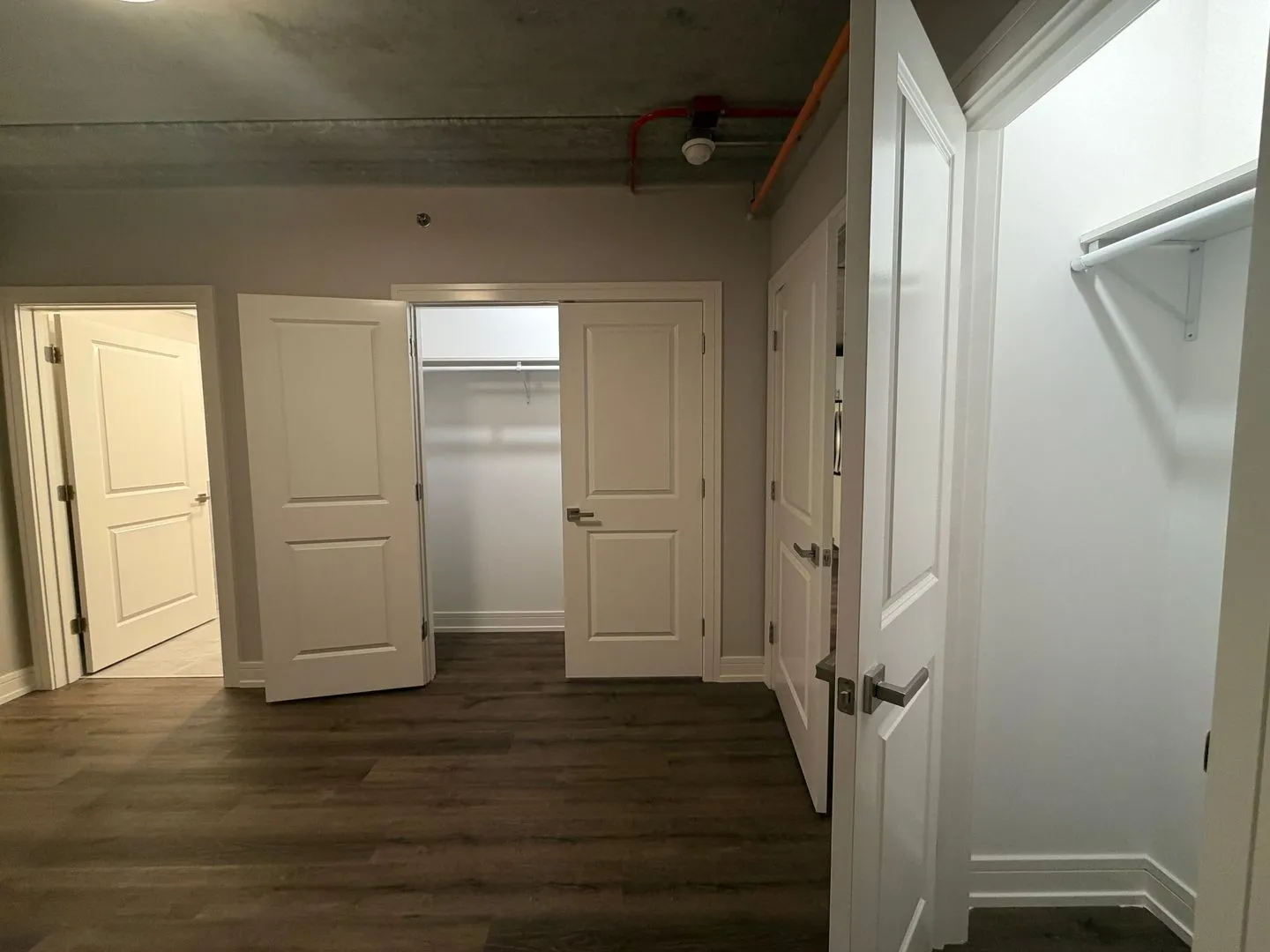 952 W Carmen Ave, ,  60640, USA 60640-unit#952-202-Chicago-IL