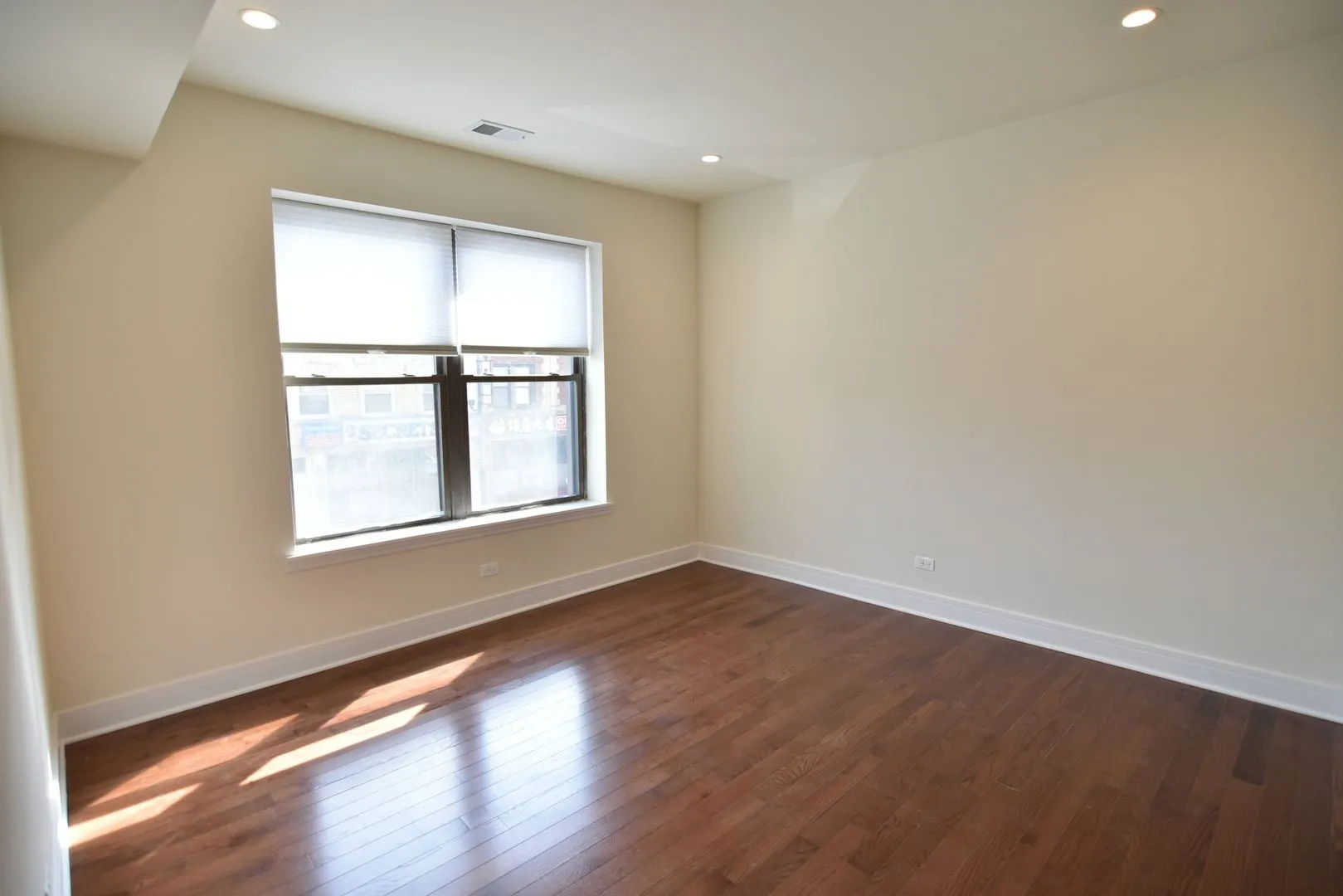 3230 N Clark St, , 60657, USA 60657-unit#3230-2F-Chicago-IL