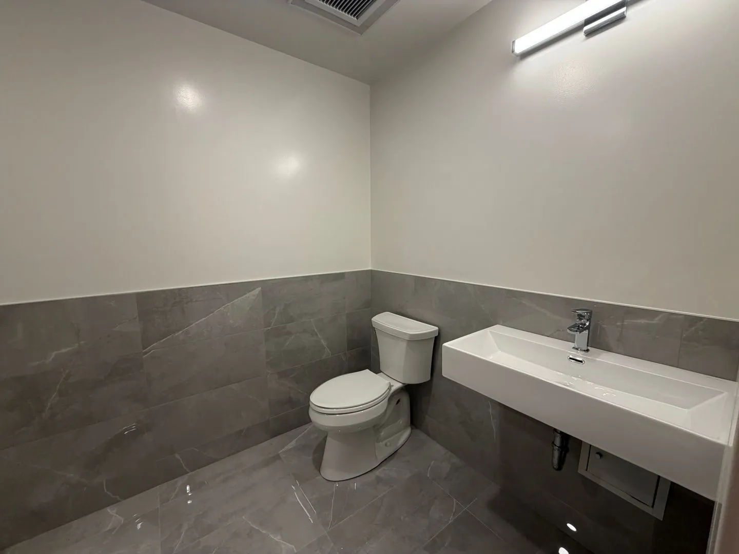 952 W Carmen Ave, ,  60640, USA 60640-unit#952-203-Chicago-IL